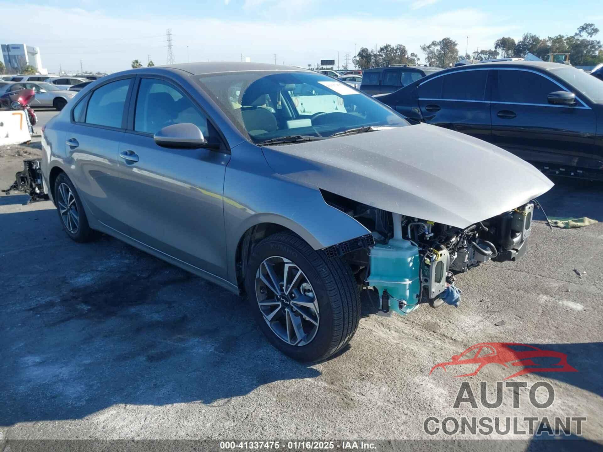 KIA FORTE 2023 - 3KPF24AD7PE665265