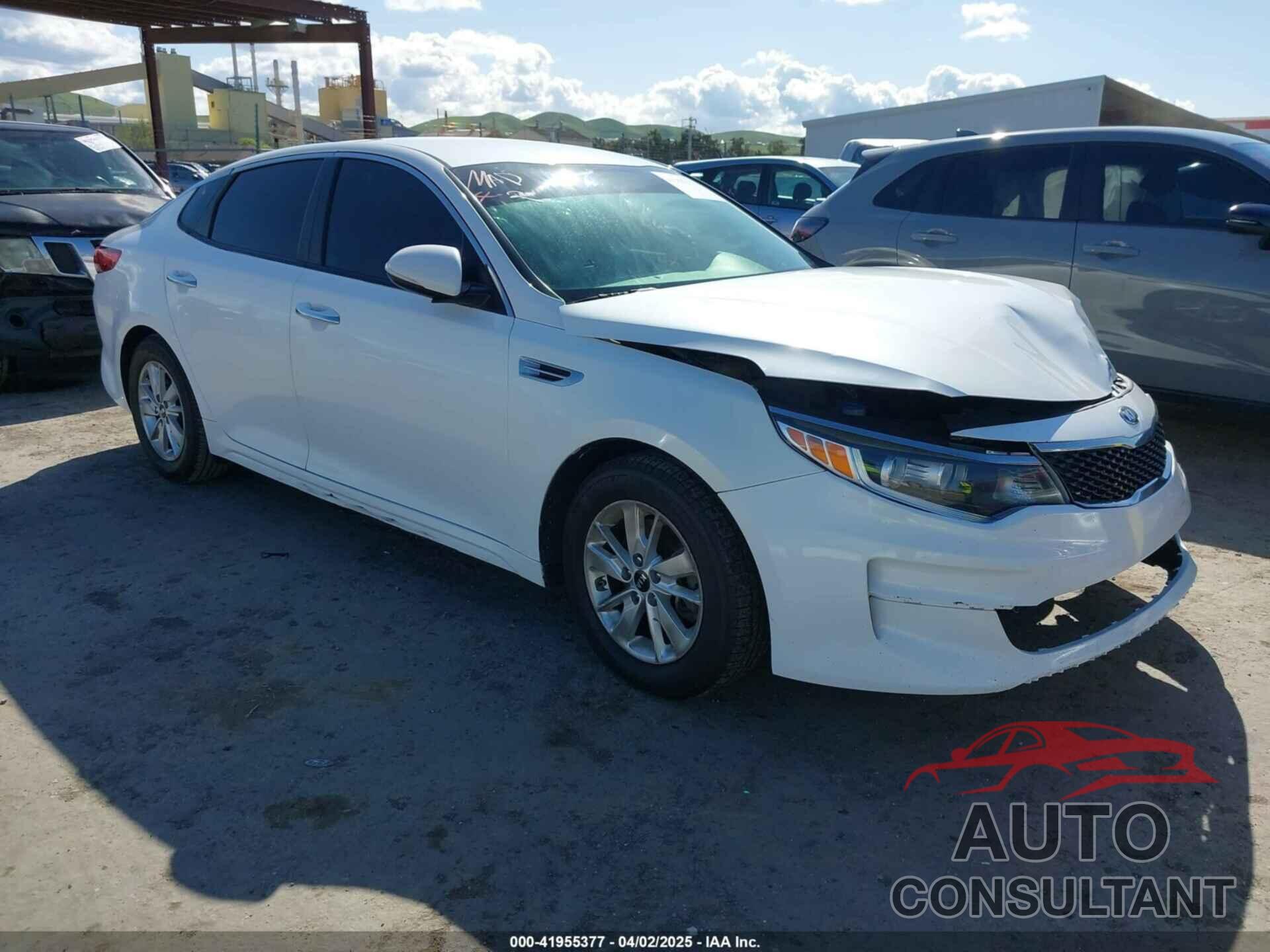 KIA OPTIMA 2016 - KNAGT4L39G5101146