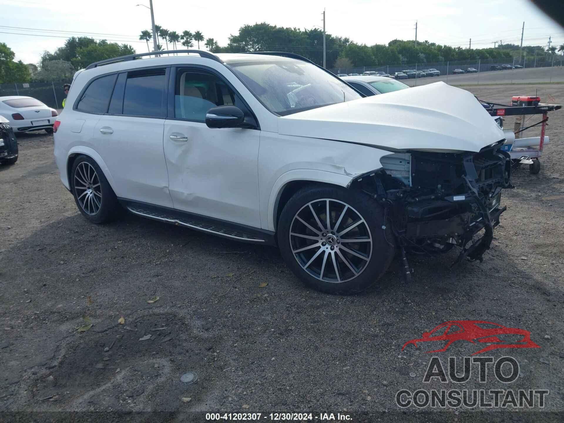 MERCEDES-BENZ GLS 580 2023 - 4JGFF8GE1PA991752