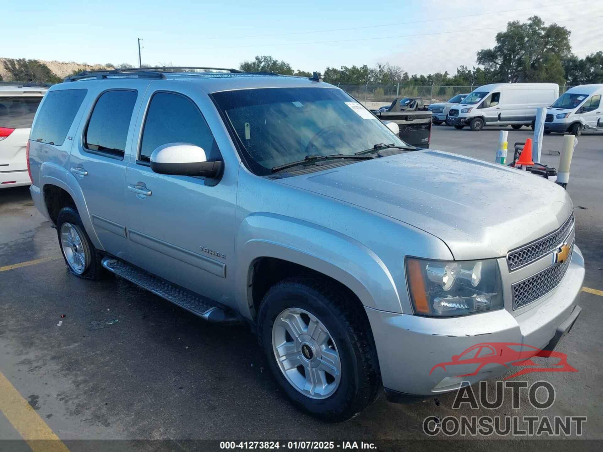 CHEVROLET TAHOE 2012 - 1GNSKBE03CR160999