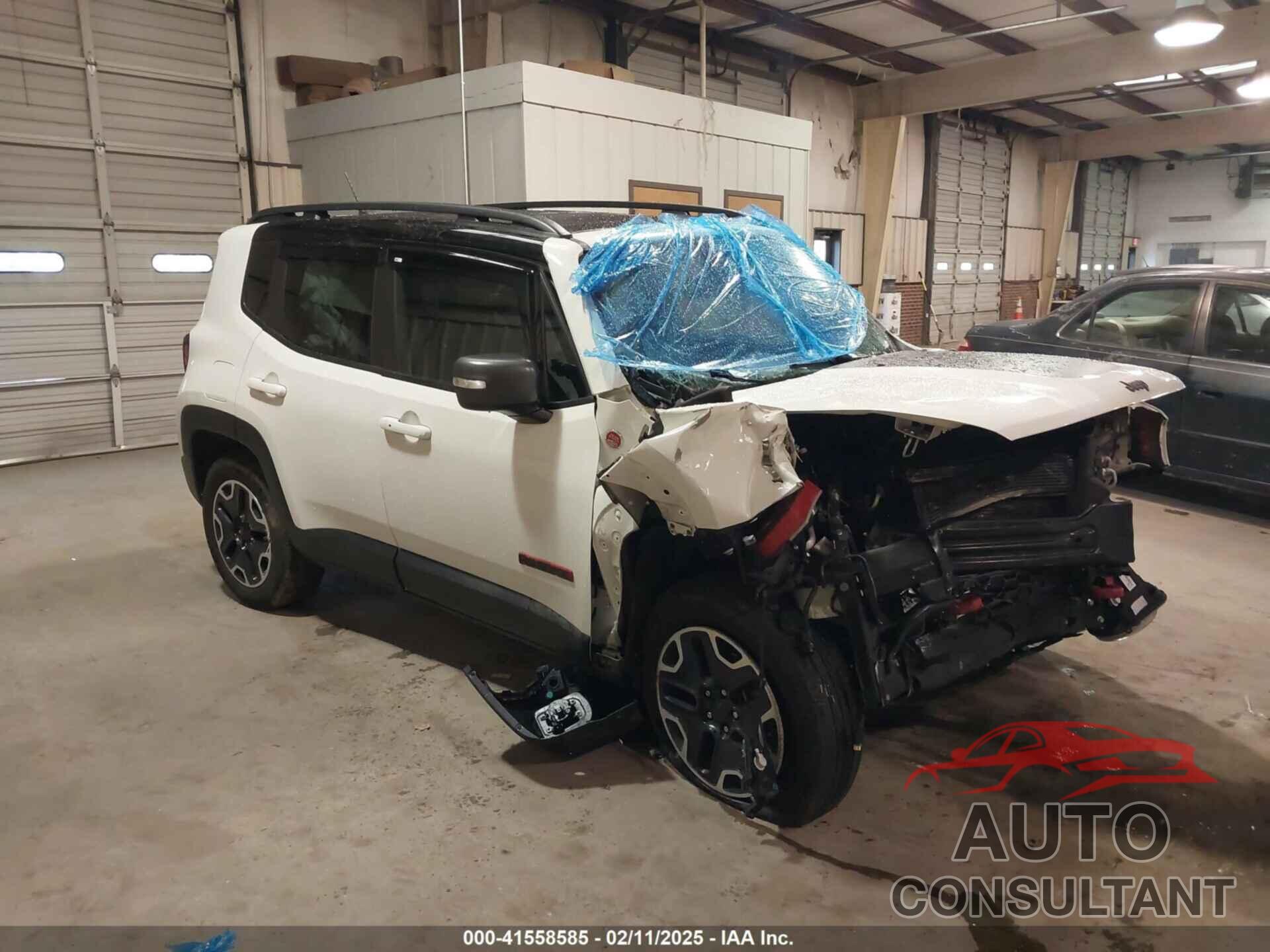 JEEP RENEGADE 2017 - ZACCJBCB4HPE54700