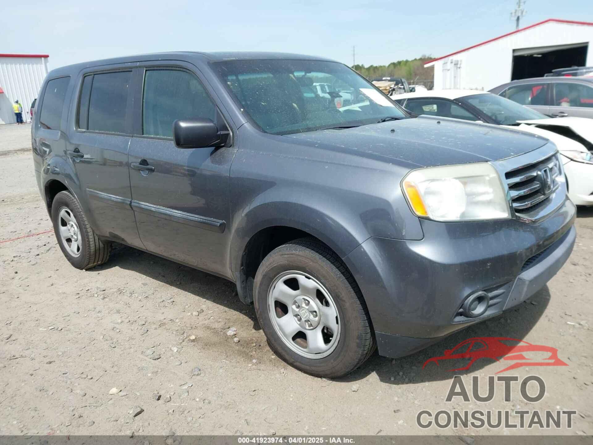 HONDA PILOT 2013 - 5FNYF3H23DB031100