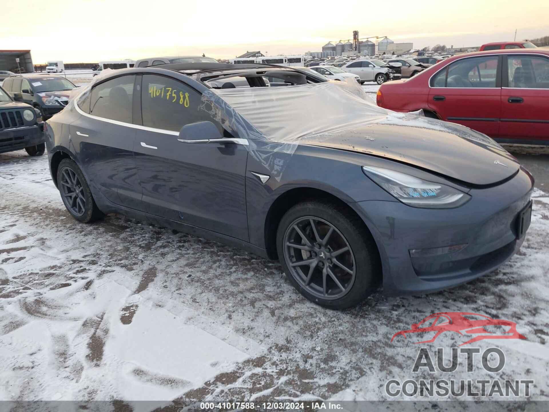 TESLA MODEL 3 2019 - 5YJ3E1EA7KF410921