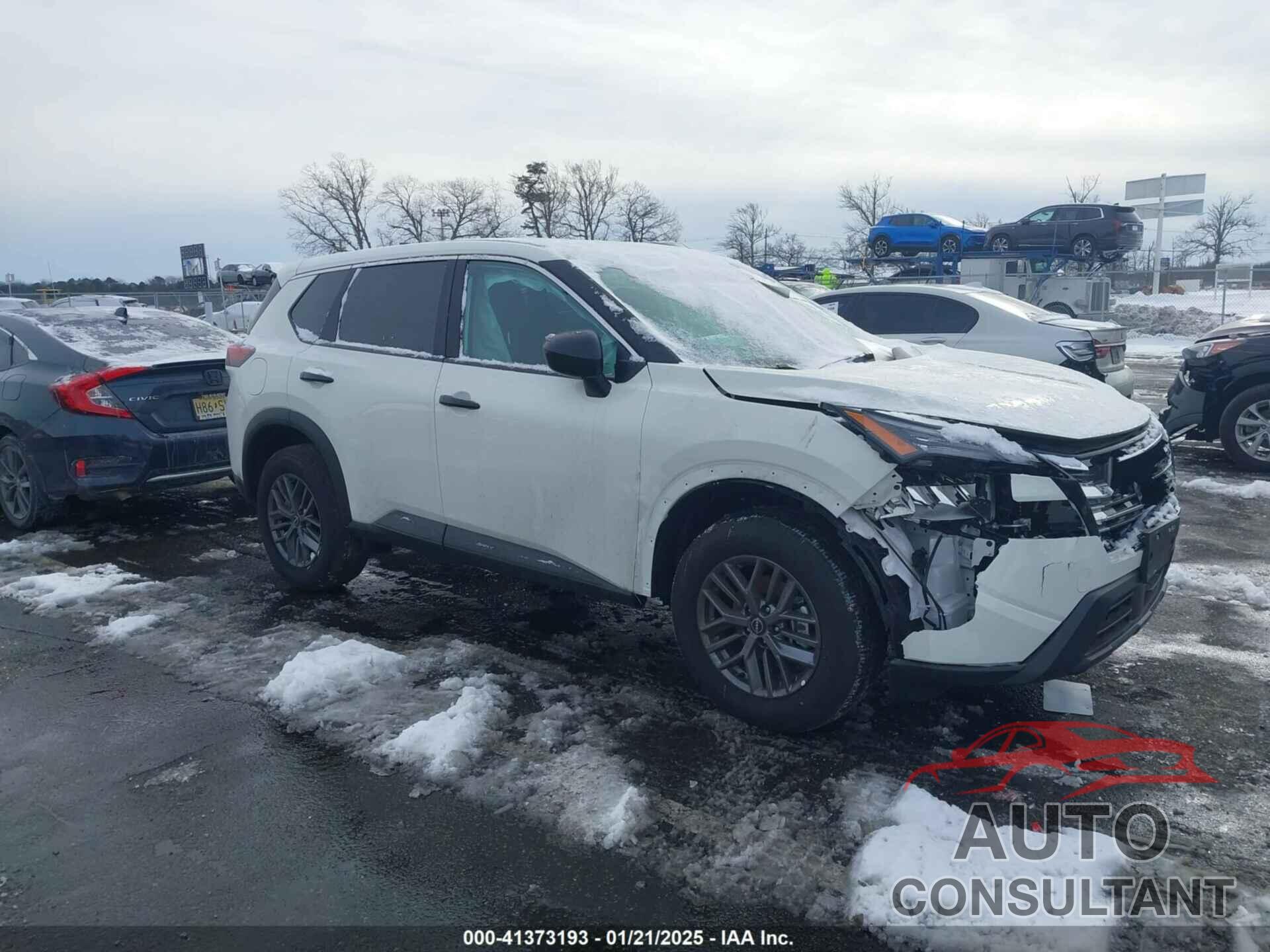 NISSAN ROGUE 2024 - 5N1BT3AB5RC701772