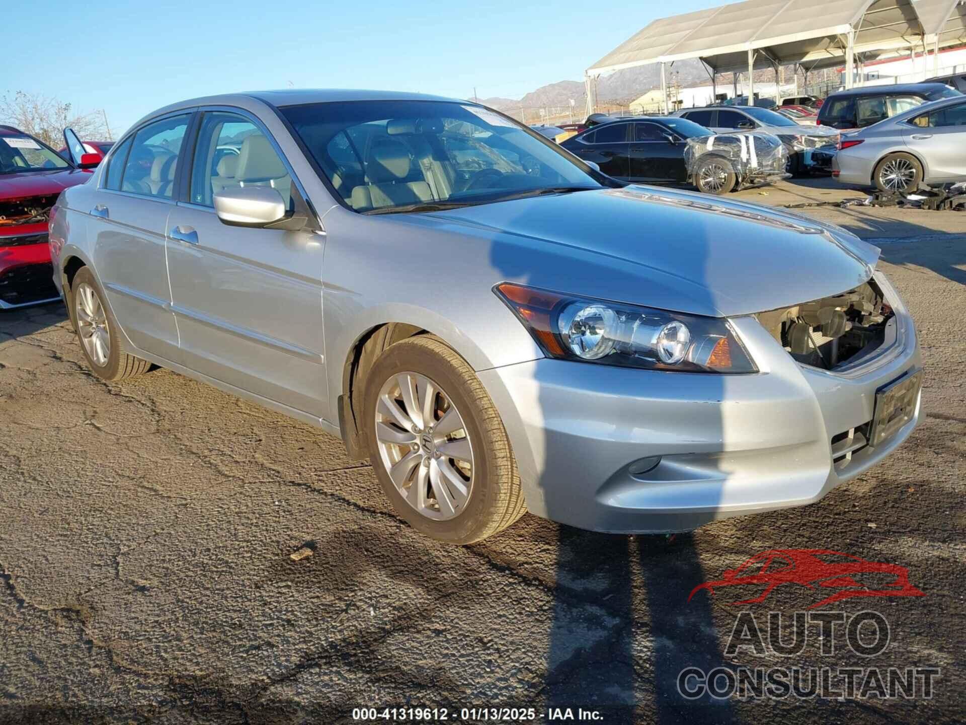 HONDA ACCORD 2012 - 1HGCP3F88CA018138