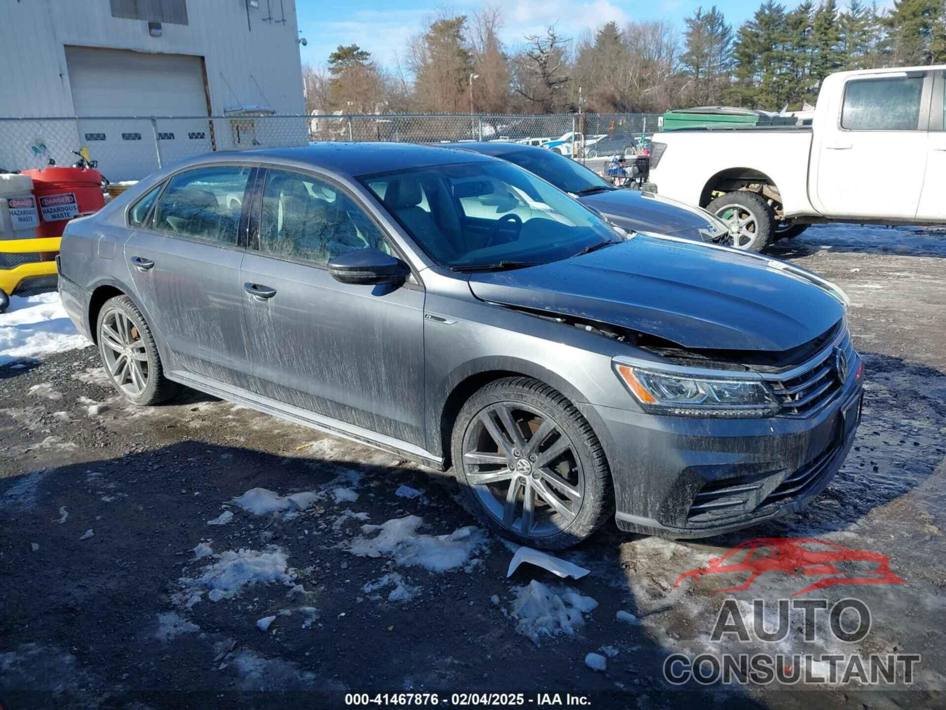 VOLKSWAGEN PASSAT 2018 - 1VWAA7A31JC036991