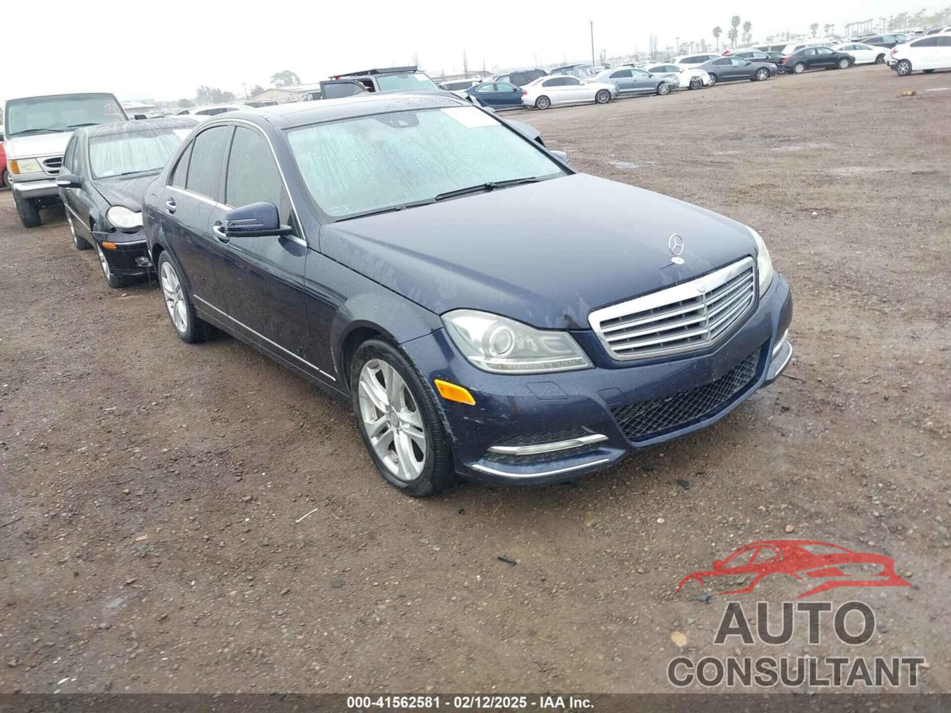 MERCEDES-BENZ C 300 2012 - WDDGF8BB5CA658461