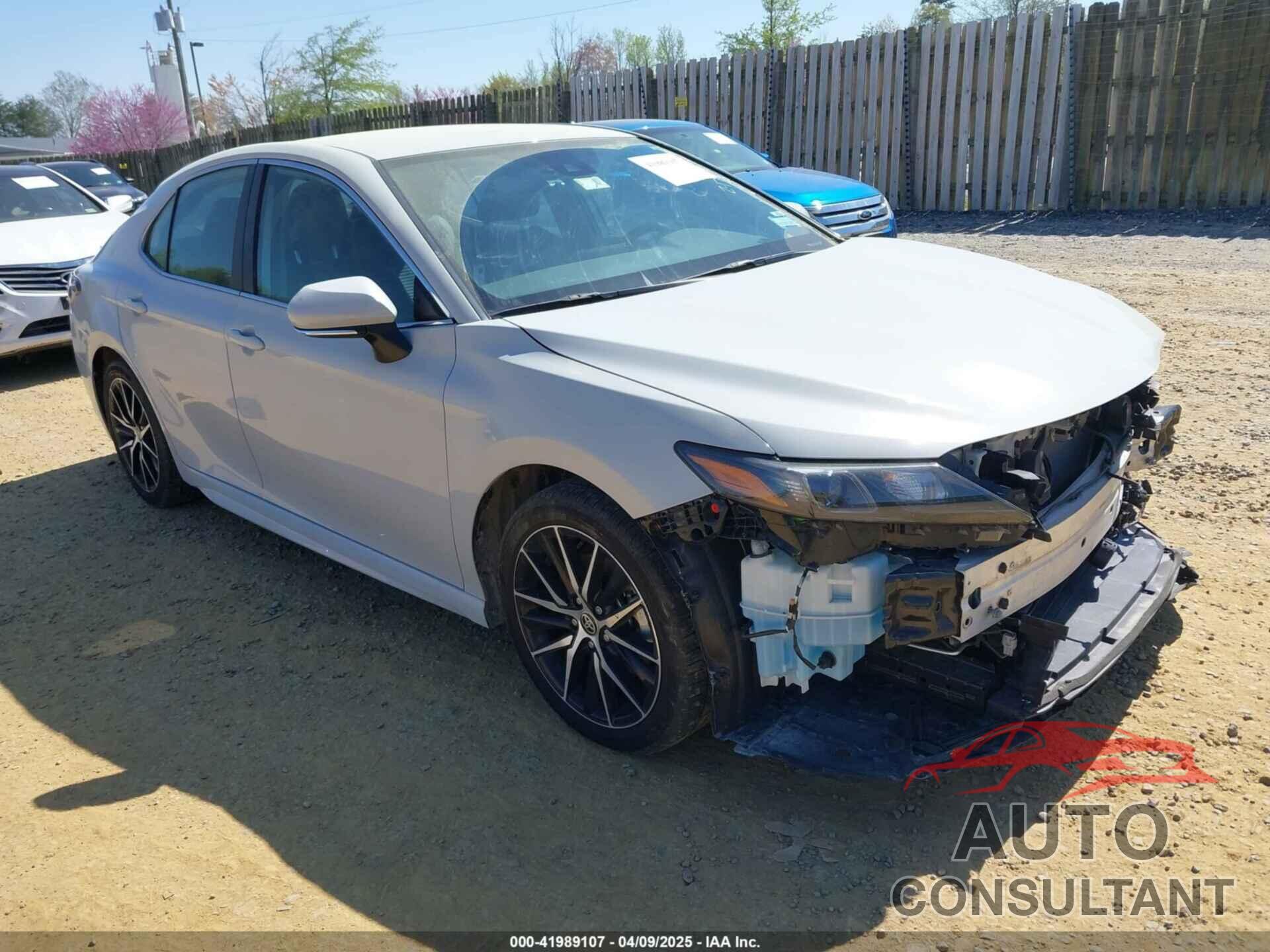 TOYOTA CAMRY HYBRID 2024 - 4T1G31AK0RU077125