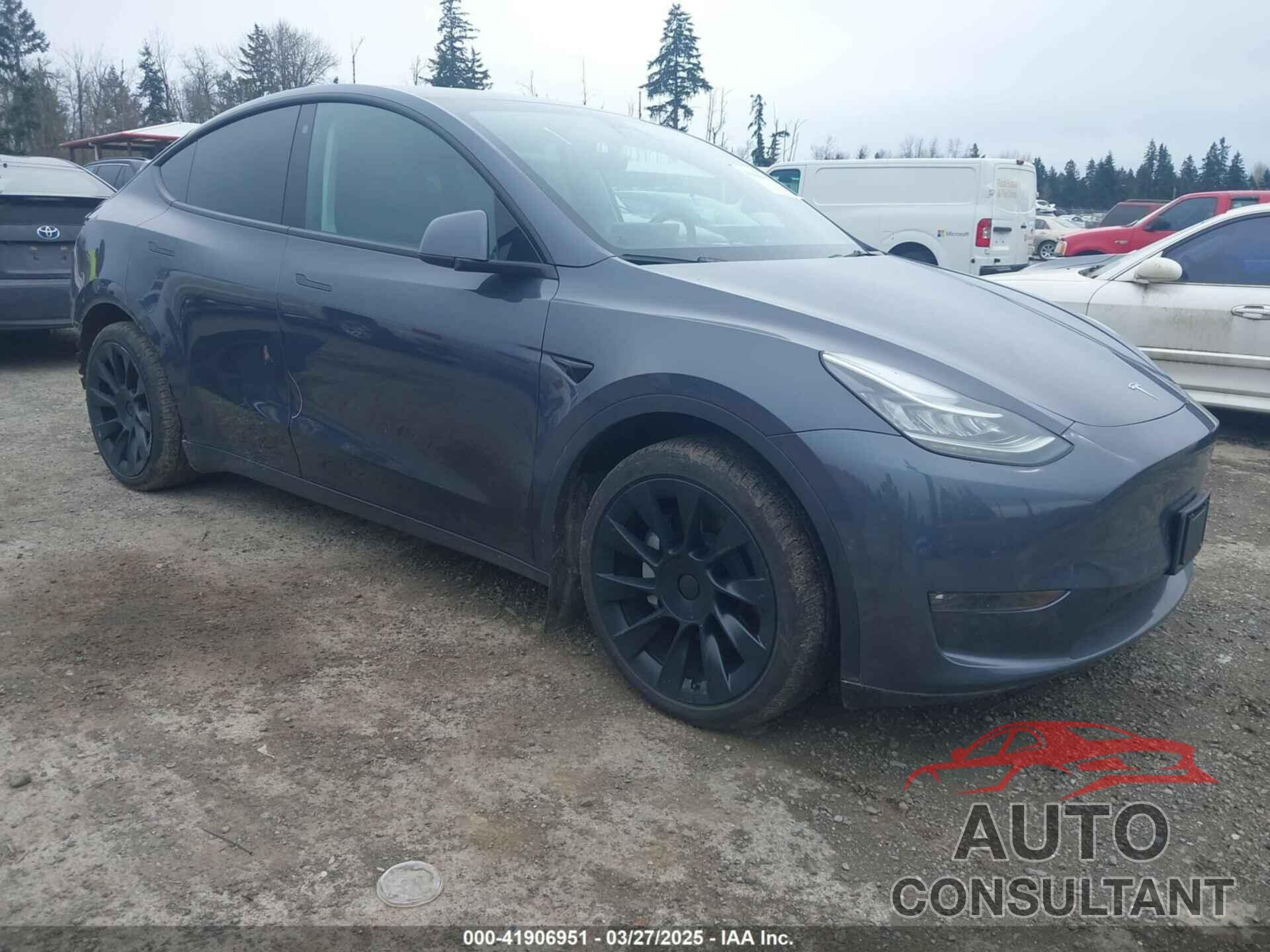 TESLA MODEL Y 2022 - 7SAYGAEE9NF573984
