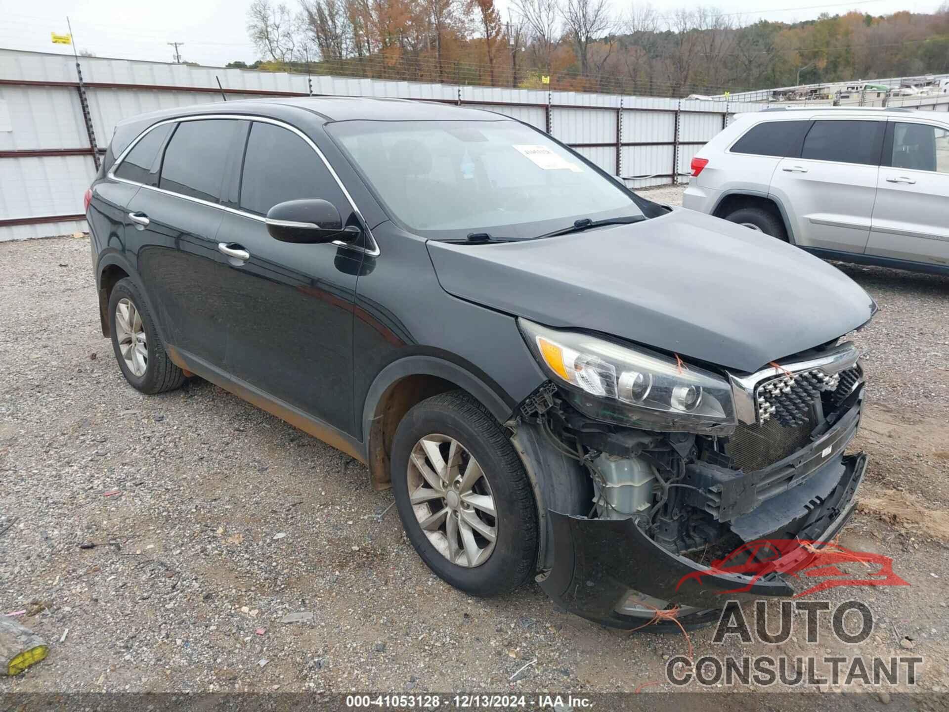 KIA SORENTO 2018 - 5XYPG4A30JG350105