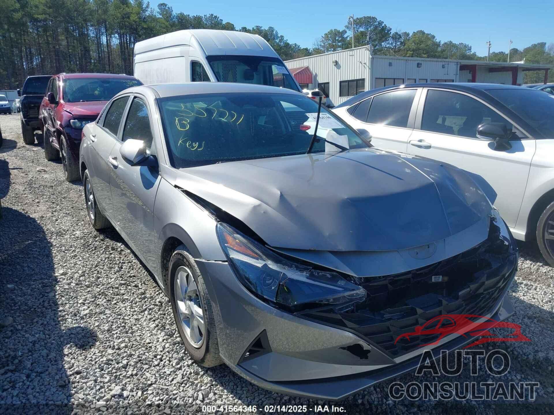 HYUNDAI ELANTRA 2023 - KMHLL4AG9PU557771