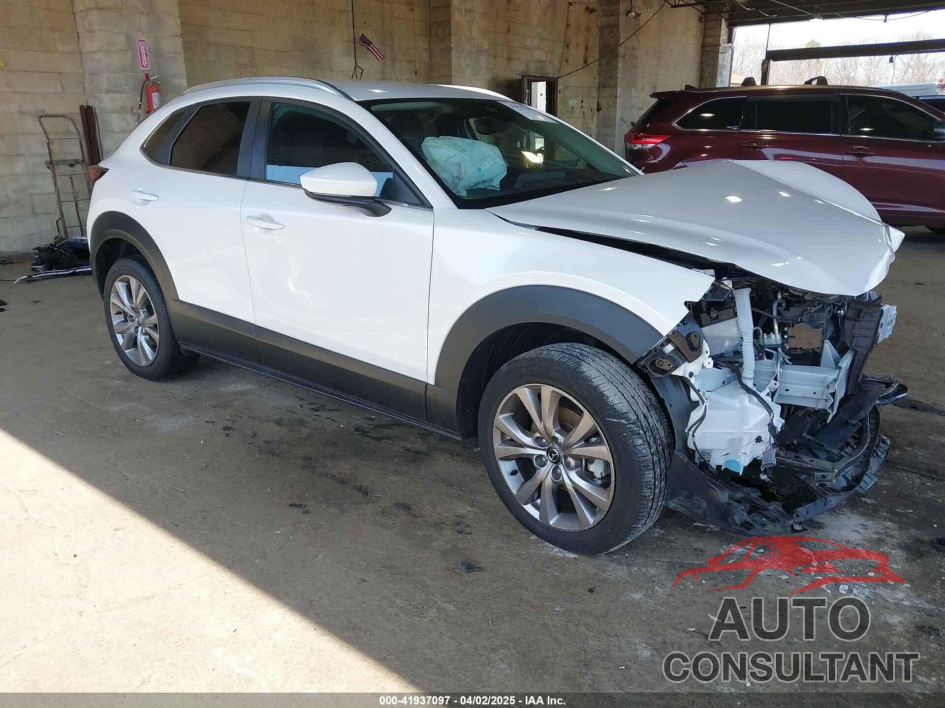 MAZDA CX-30 2023 - 3MVDMBBM8PM534161