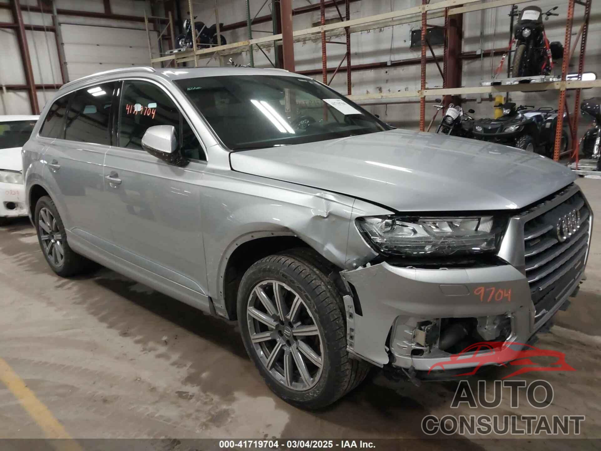 AUDI Q7 2018 - WA1LHAF76JD020886