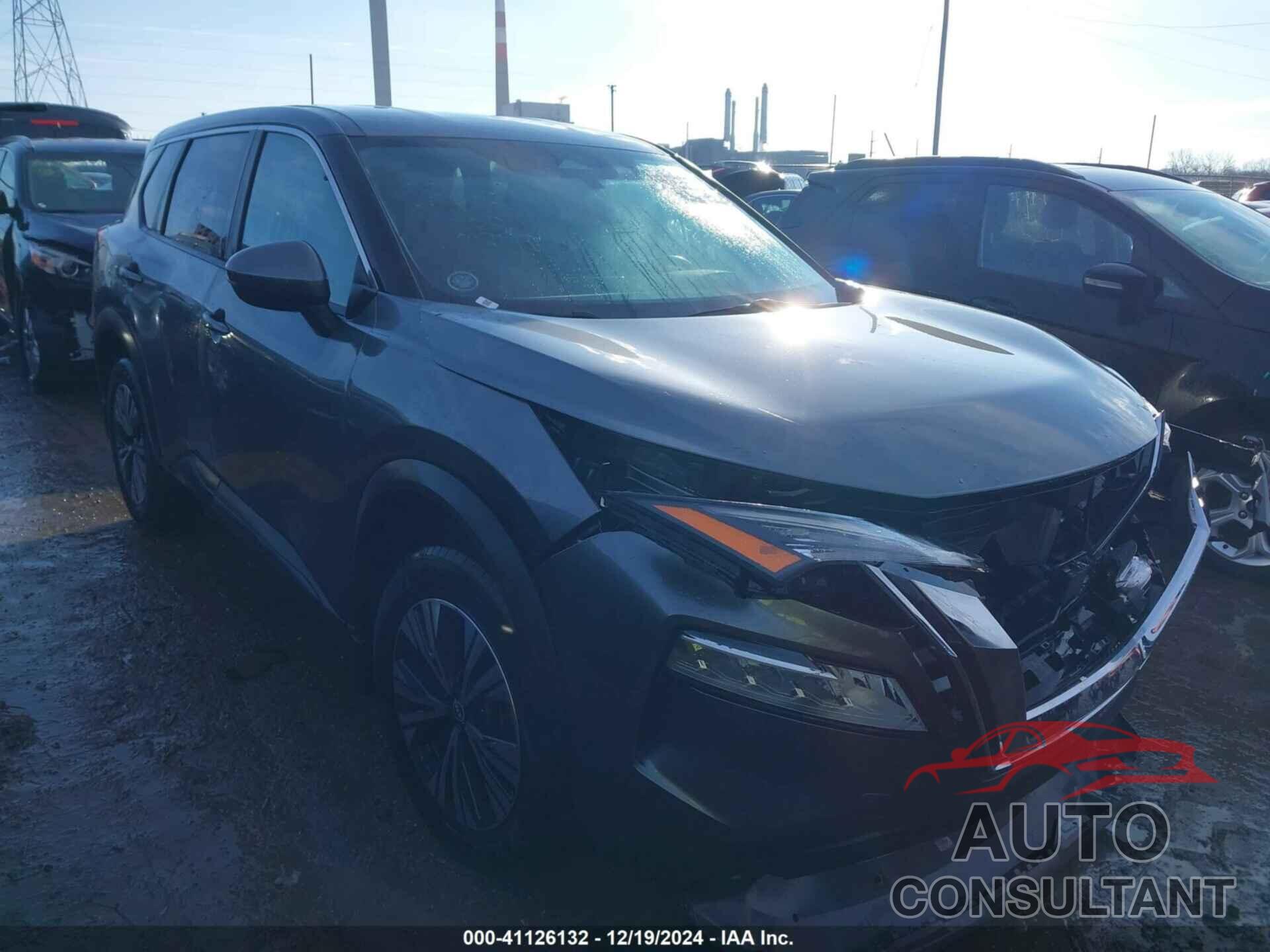 NISSAN ROGUE 2022 - 5N1BT3BA3NC688410