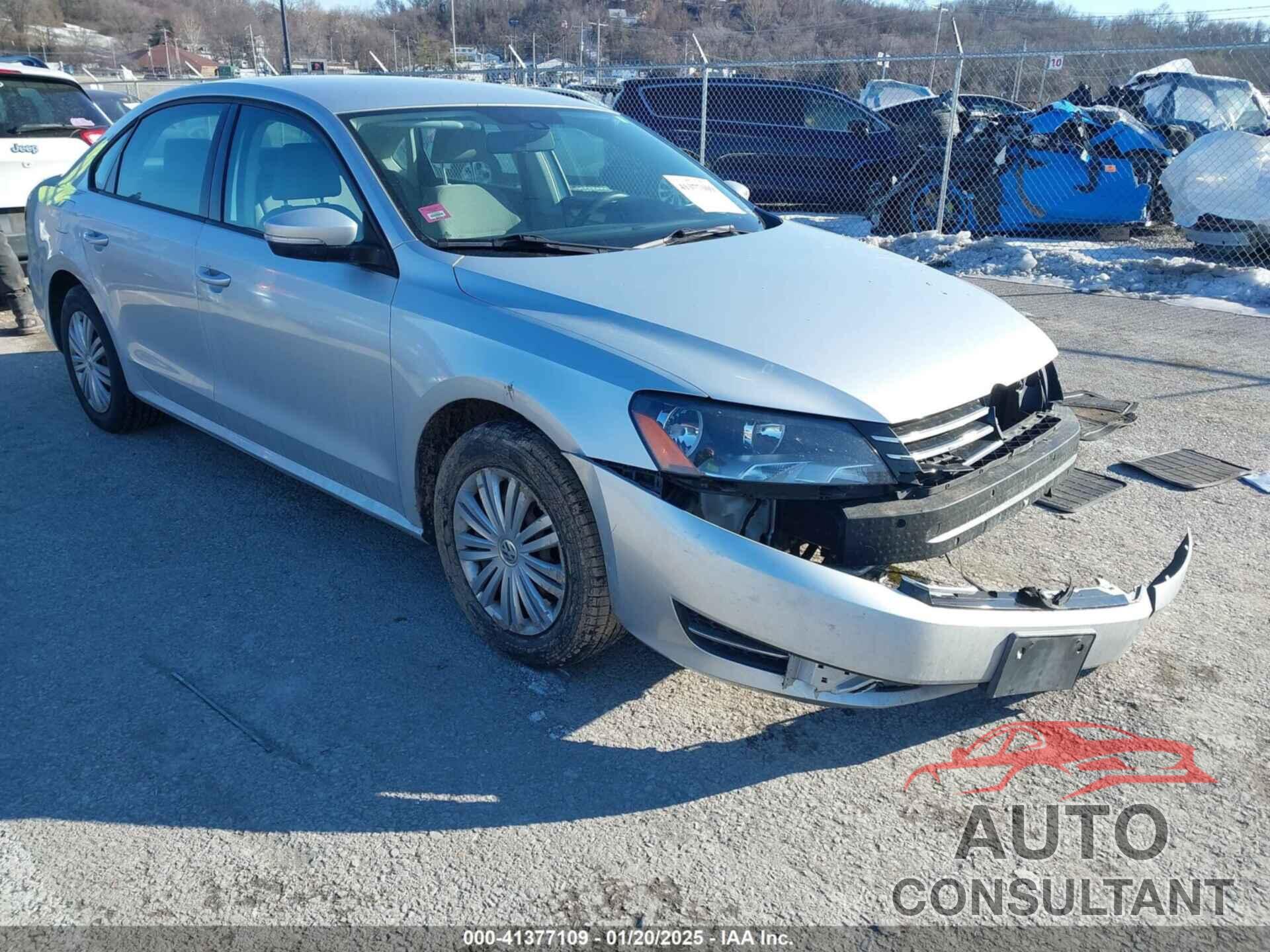 VOLKSWAGEN PASSAT 2014 - 1VWAP7A35EC052552