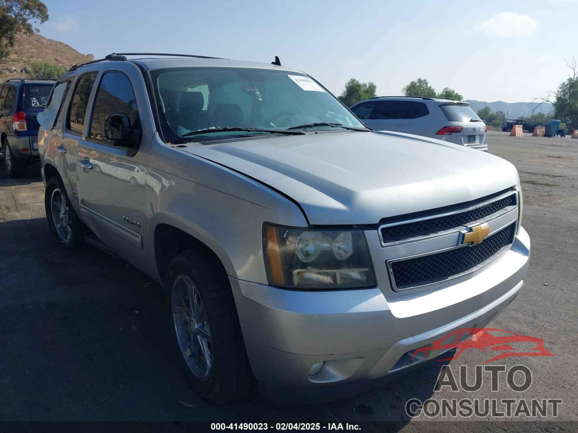 CHEVROLET TAHOE 2012 - 1GNSCBE04CR111159