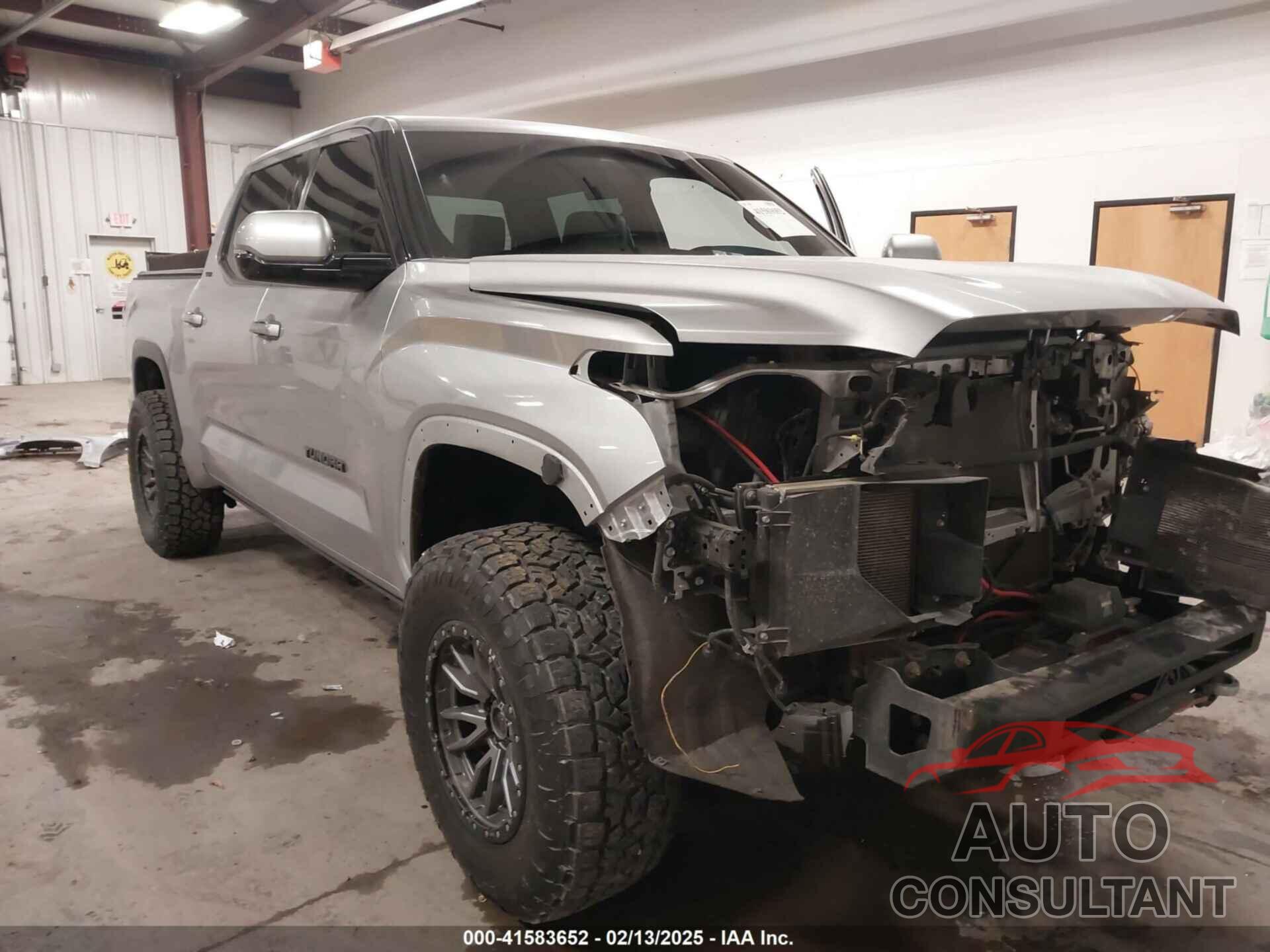 TOYOTA TUNDRA 2022 - 5TFLA5DB7NX048368