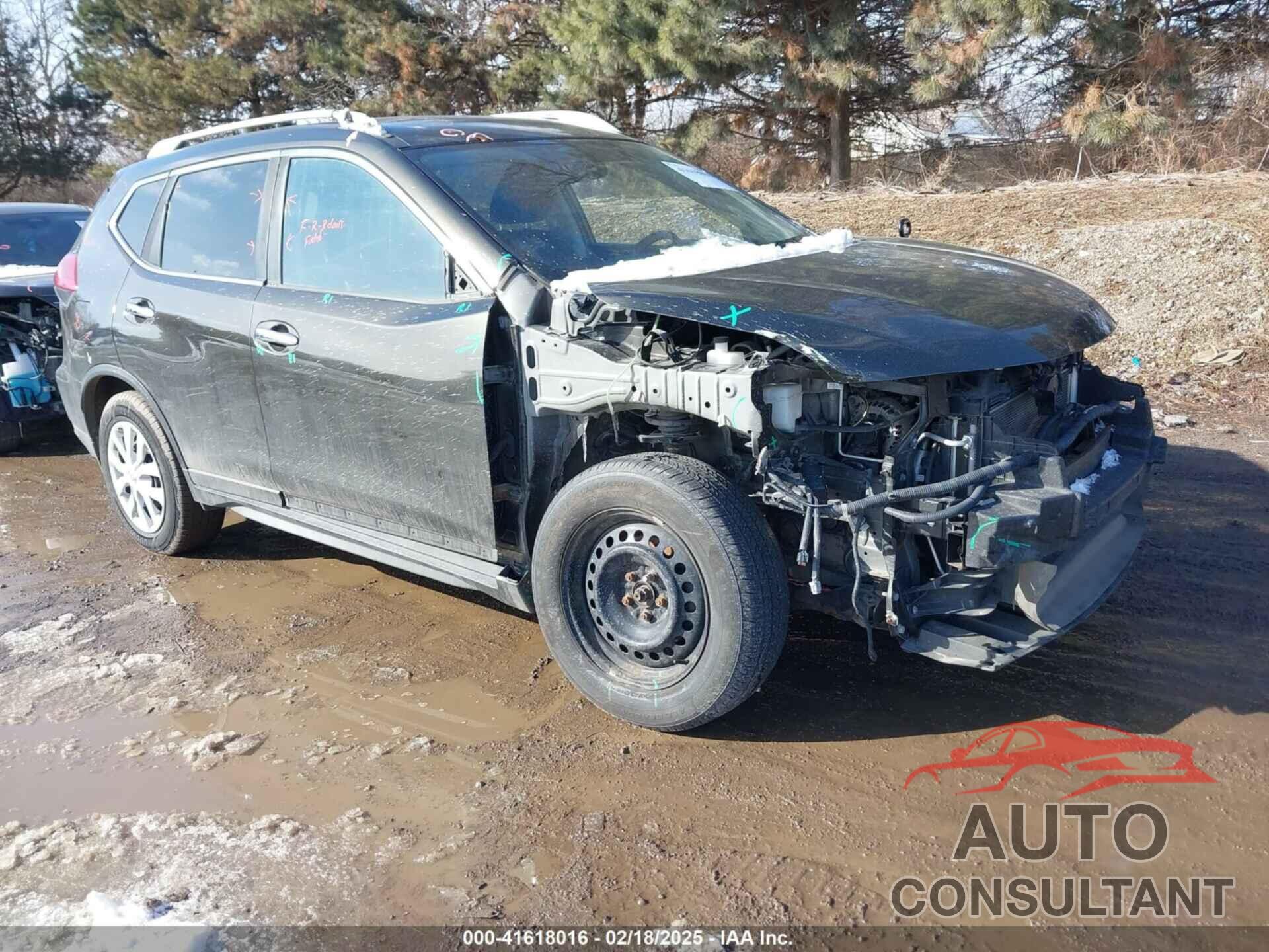 NISSAN ROGUE 2017 - KNMAT2MVXHP518360
