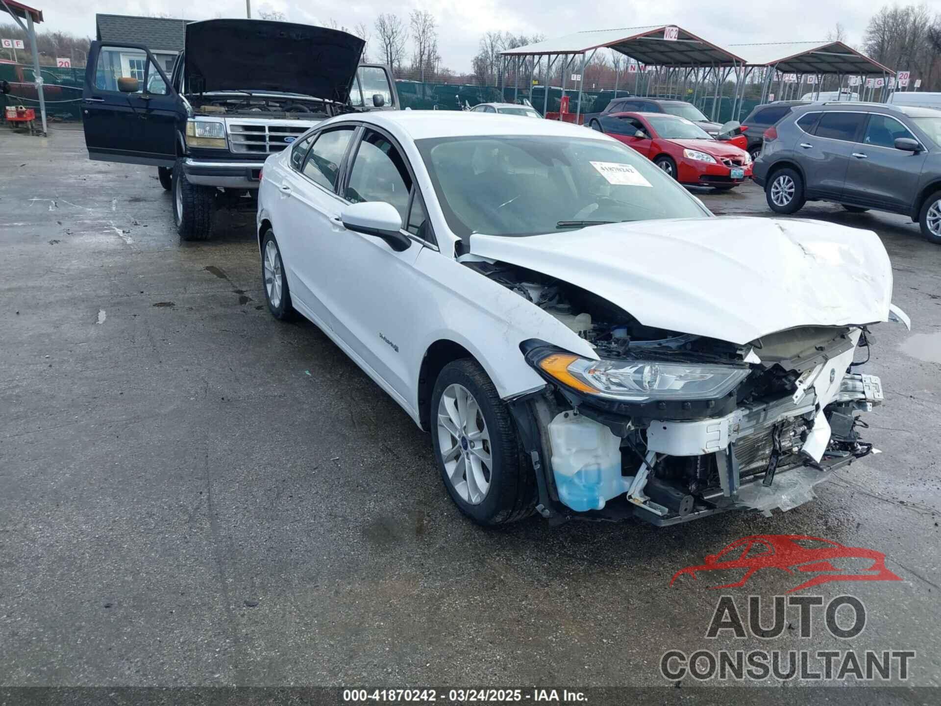 FORD FUSION HYBRID 2019 - 3FA6P0LUXKR104850
