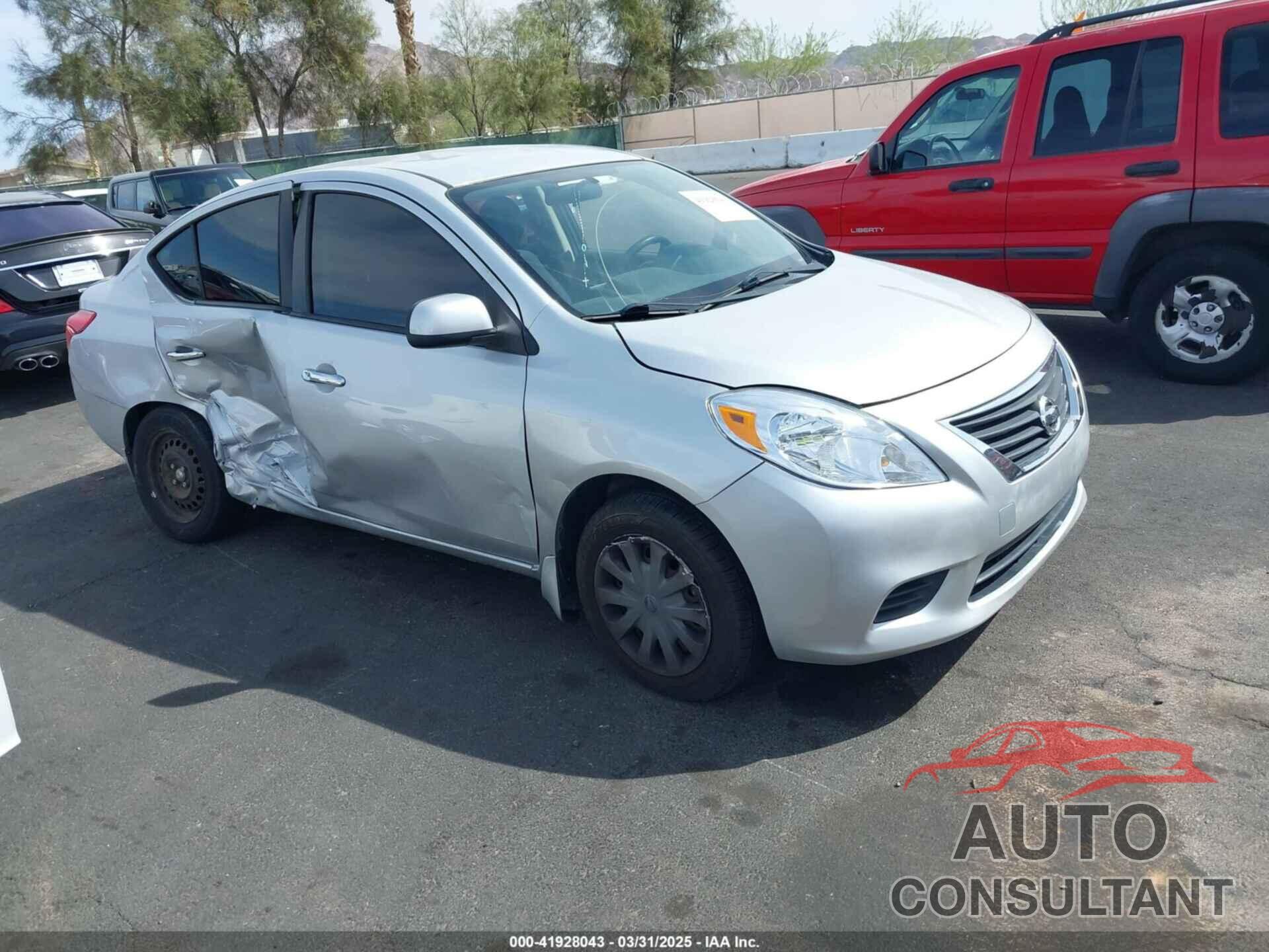 NISSAN VERSA 2012 - 3N1CN7AP8CL889577