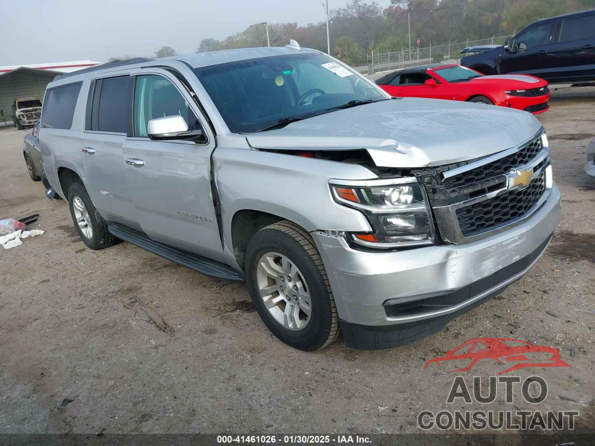 CHEVROLET SUBURBAN 2017 - 1GNSCHKC1HR401951