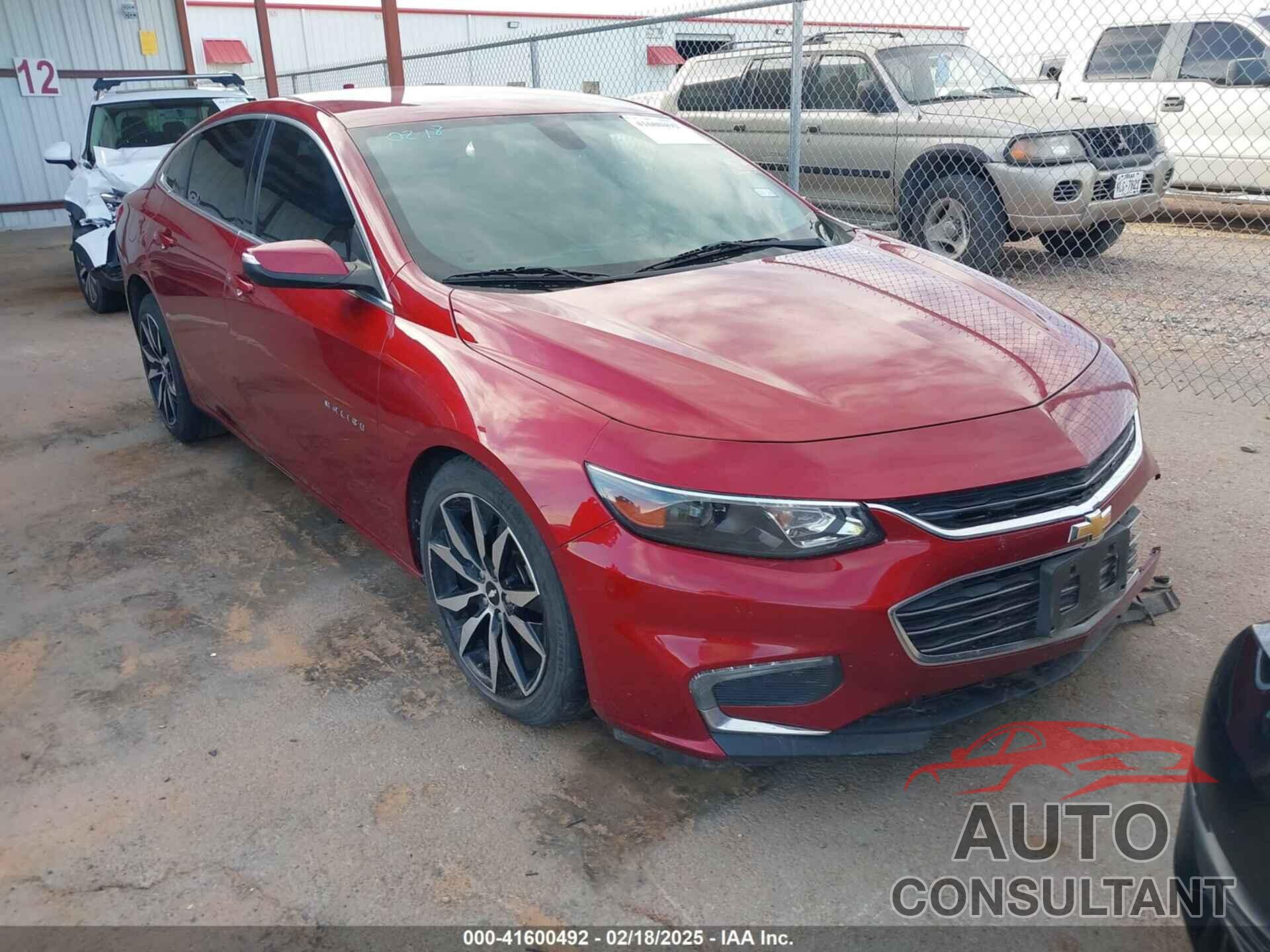 CHEVROLET MALIBU 2018 - 1G1ZD5ST0JF280008