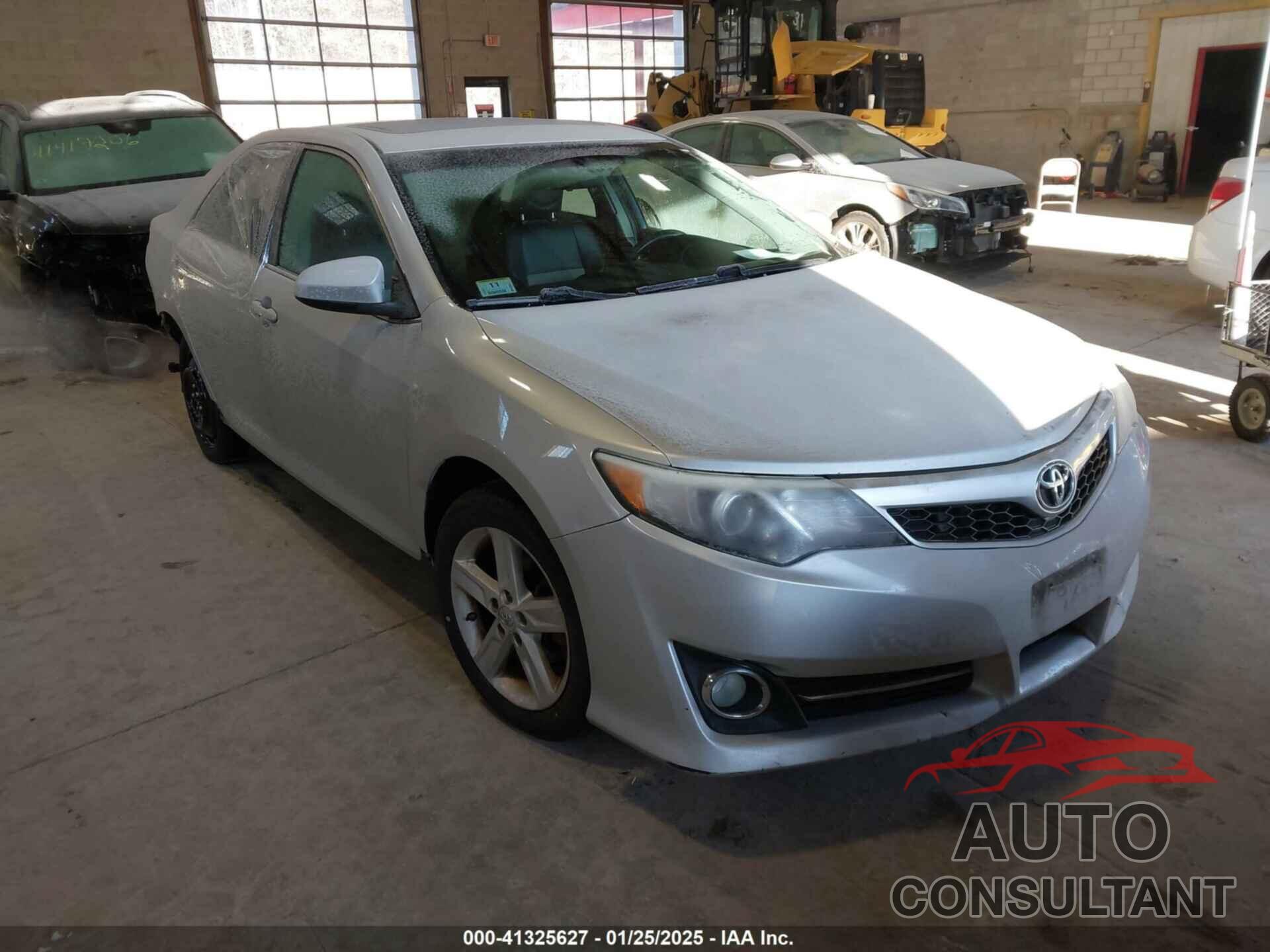 TOYOTA CAMRY 2014 - 4T1BF1FKXEU835900