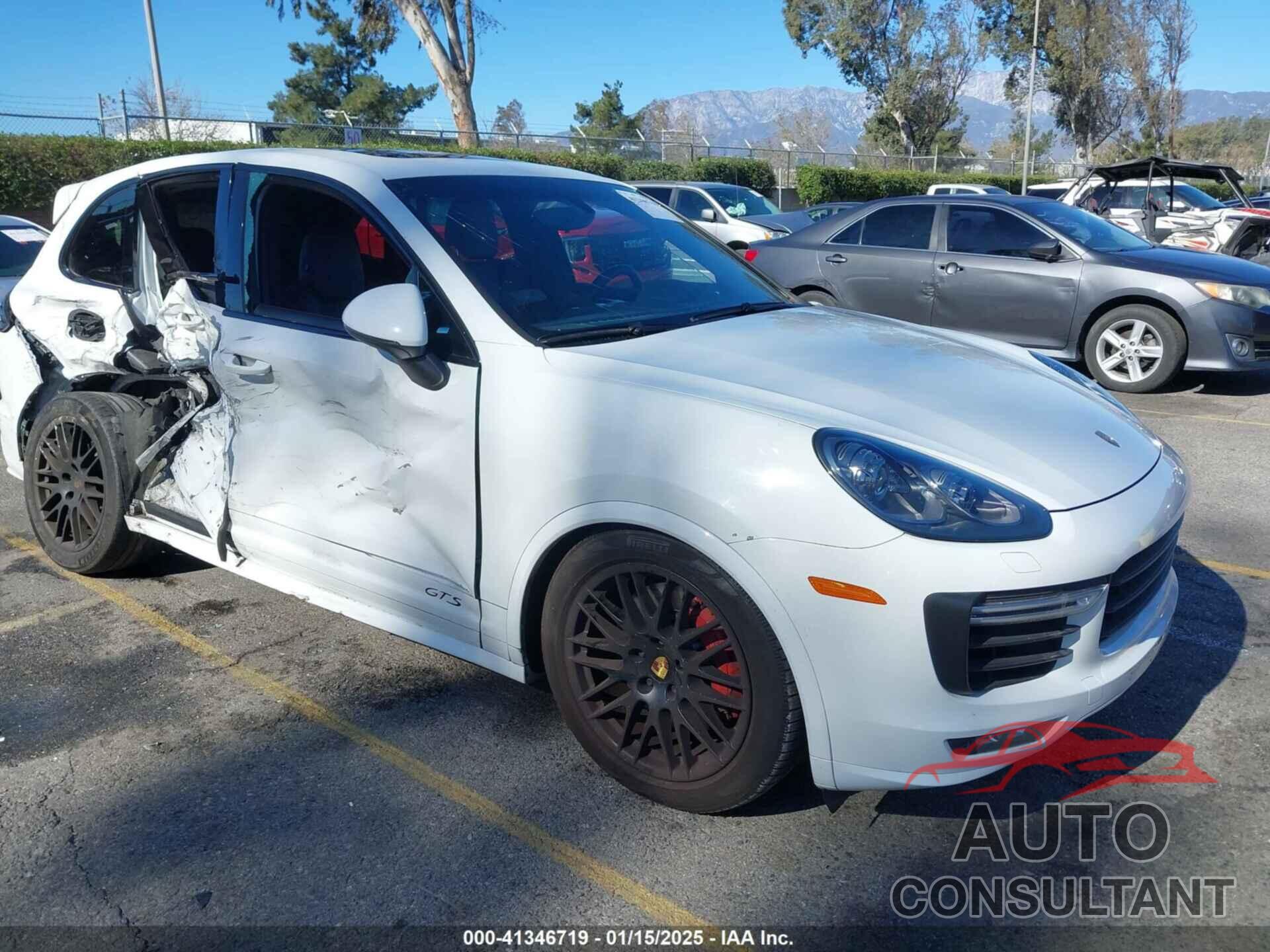 PORSCHE CAYENNE 2016 - WP1AD2A26GLA72168