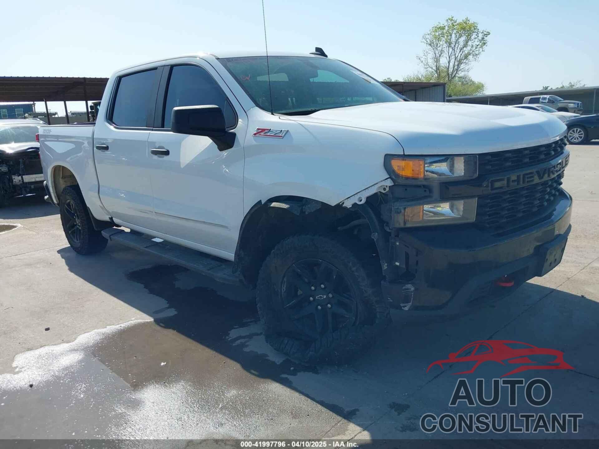 CHEVROLET SILVERADO 1500 2021 - 1GCPYCEF3MZ330447