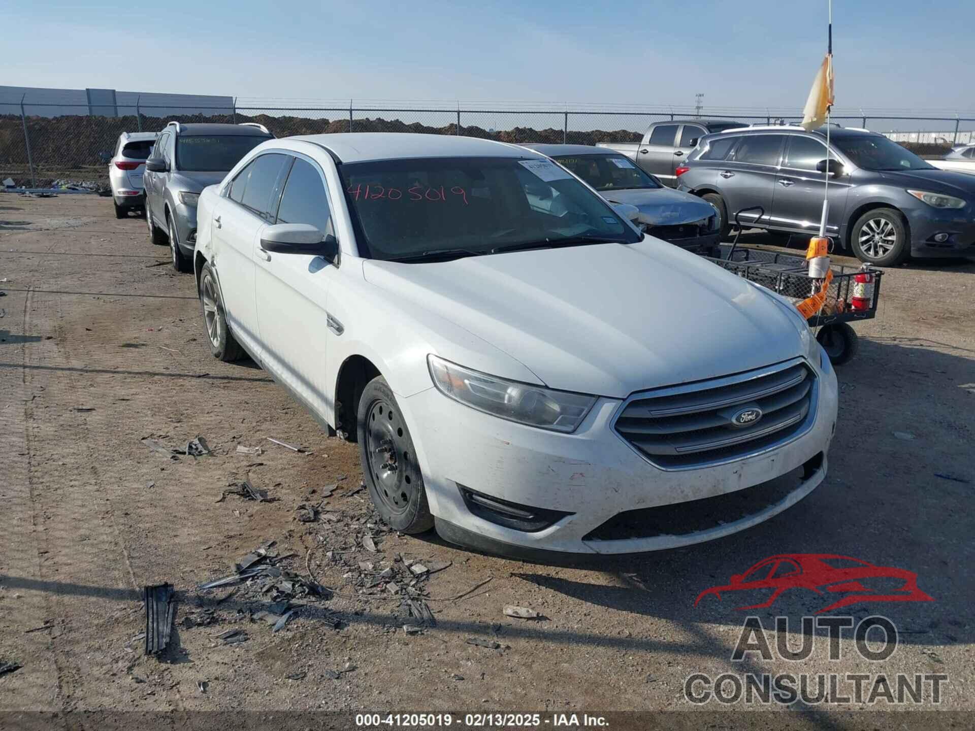 FORD TAURUS 2015 - 1FAHP2E84FG142253
