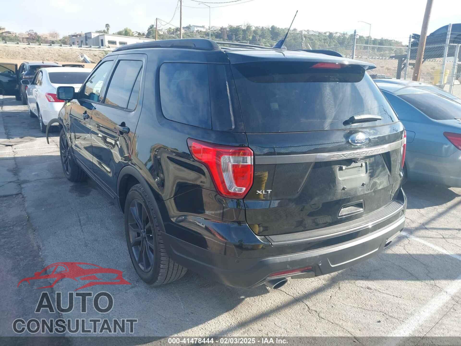 FORD EXPLORER 2018 - 1FM5K7D82JGA55918