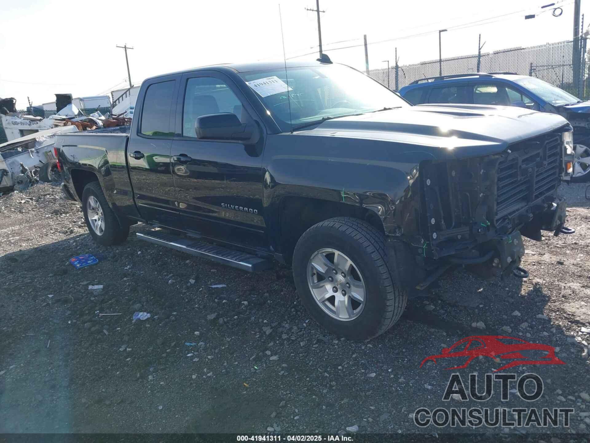CHEVROLET SILVERADO 1500 2018 - 1GCVKREC4JZ159477