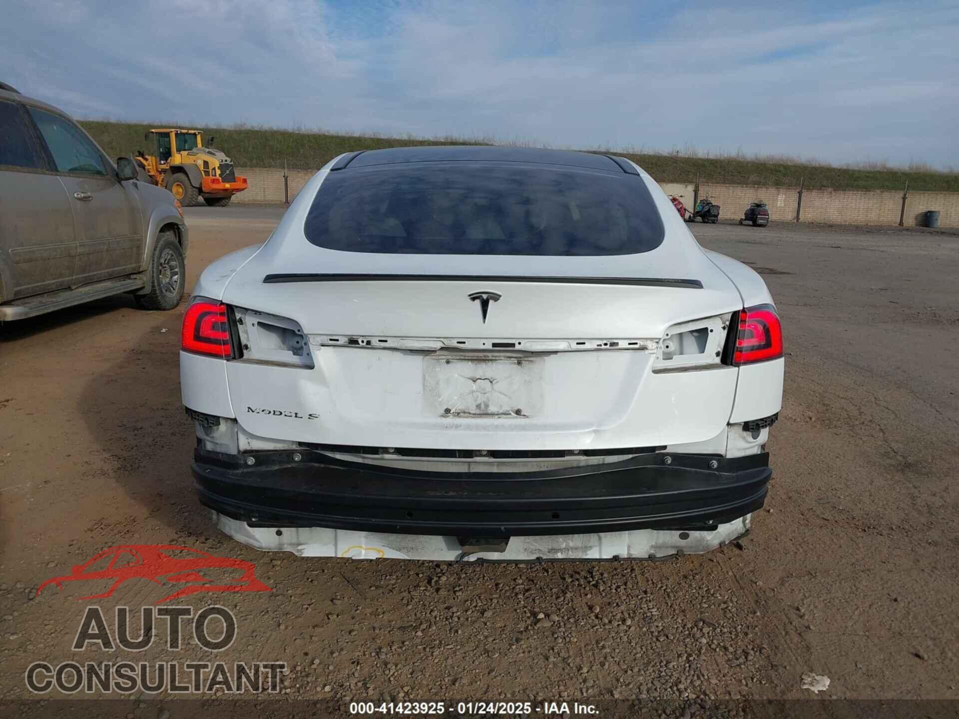 TESLA MODEL S 2012 - 5YJSA1DP7CFS01032