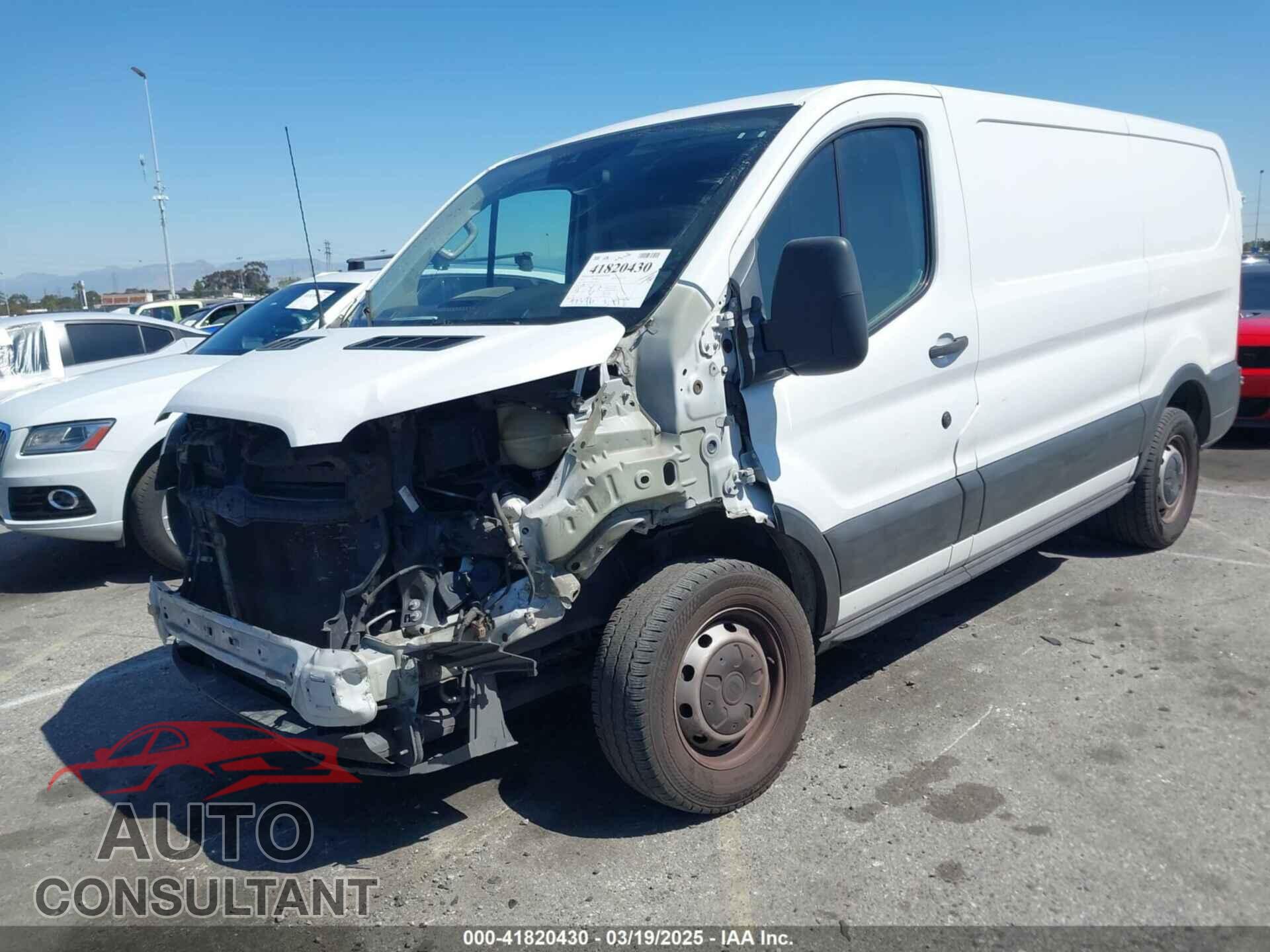 FORD TRANSIT-150 2018 - 1FTYE1ZM9JKA85362