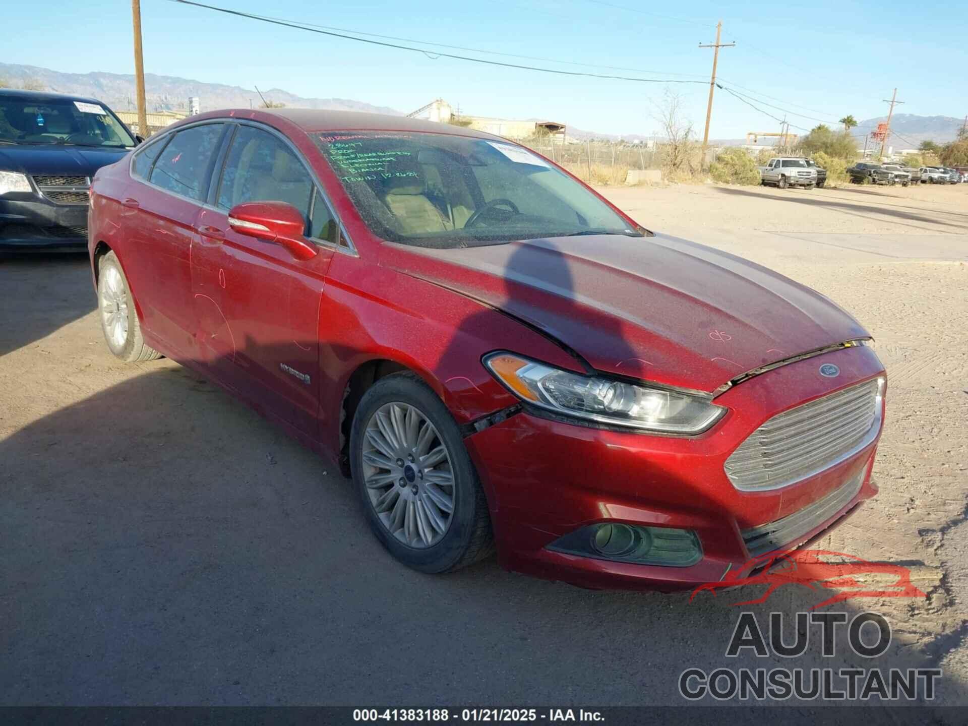 FORD FUSION HYBRID 2015 - 3FA6P0LU5FR161141
