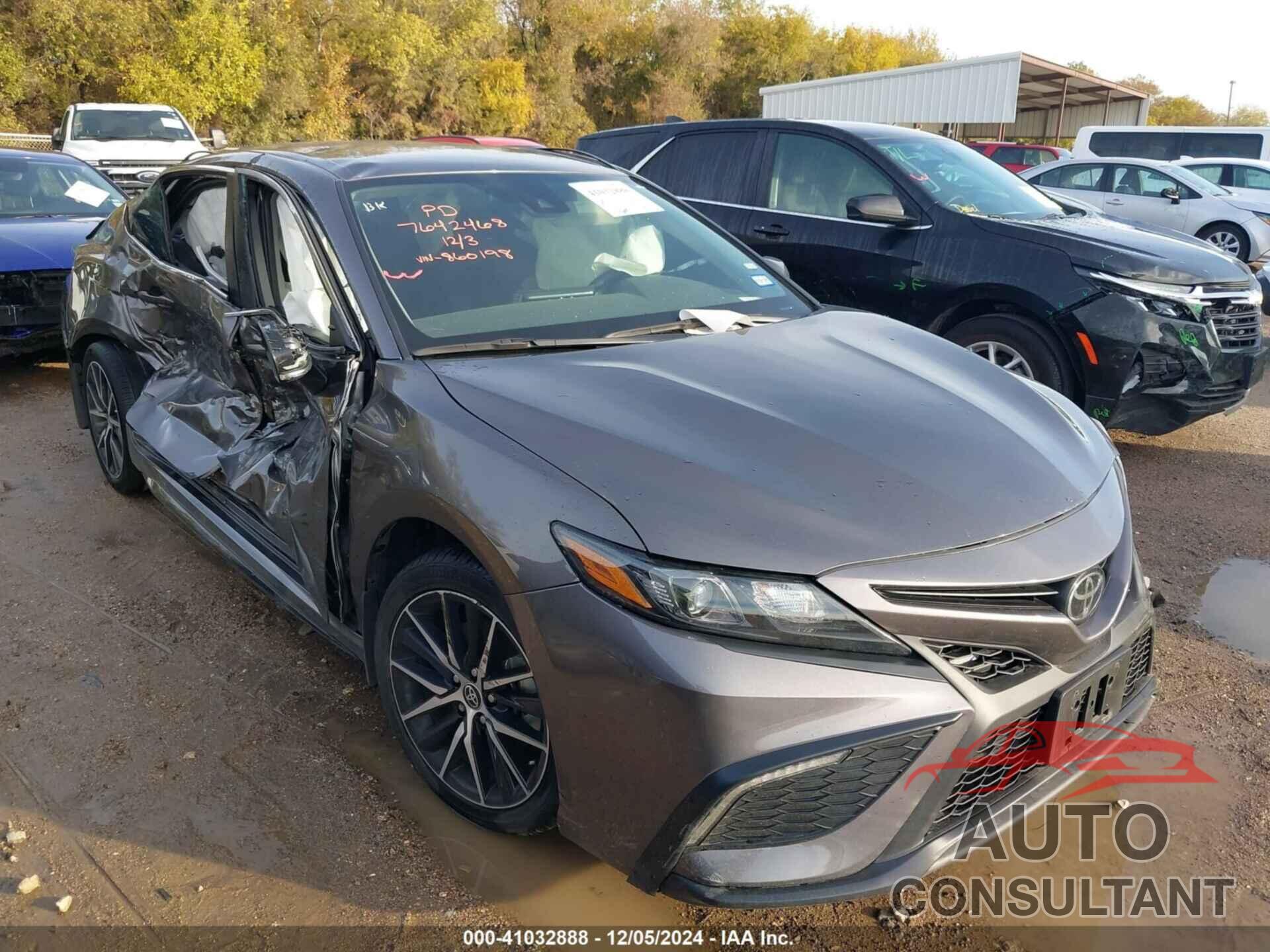 TOYOTA CAMRY 2024 - 4T1G11AK1RU860198