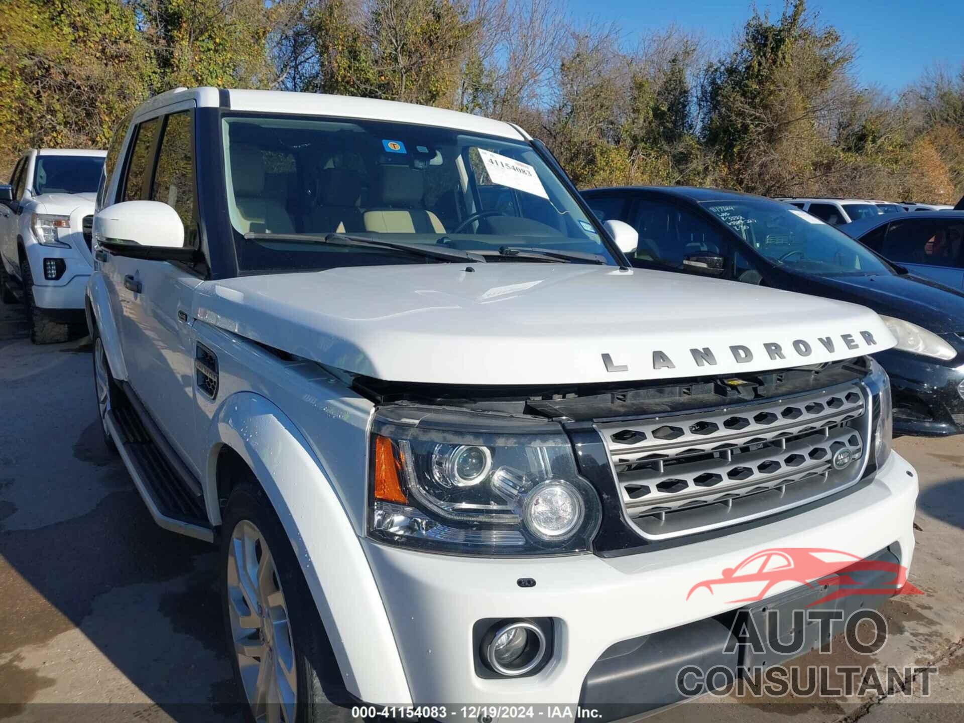 LAND ROVER LR4 2016 - SALAG2V68GA828335