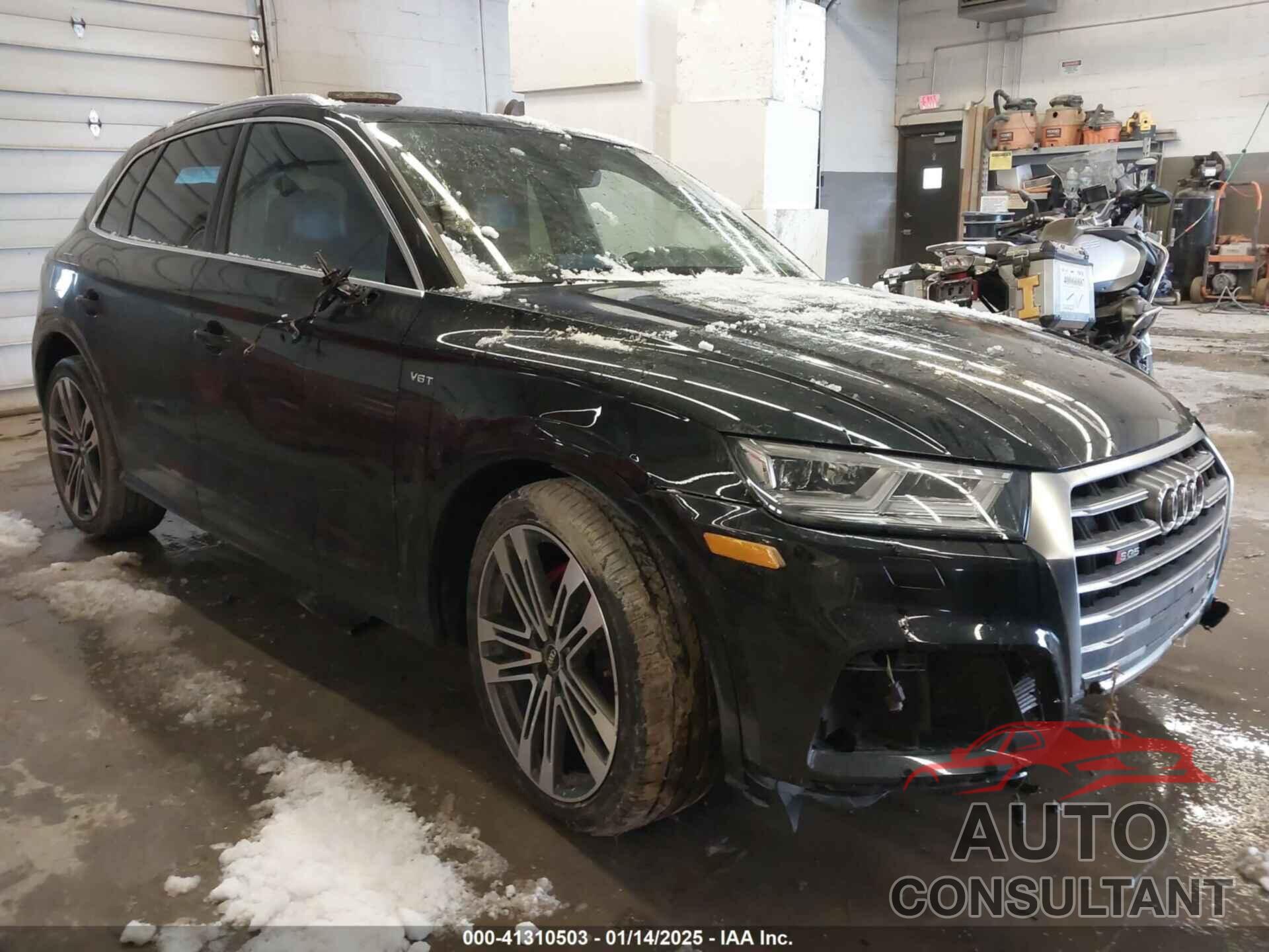 AUDI SQ5 2018 - WA1A4AFY6J2137360