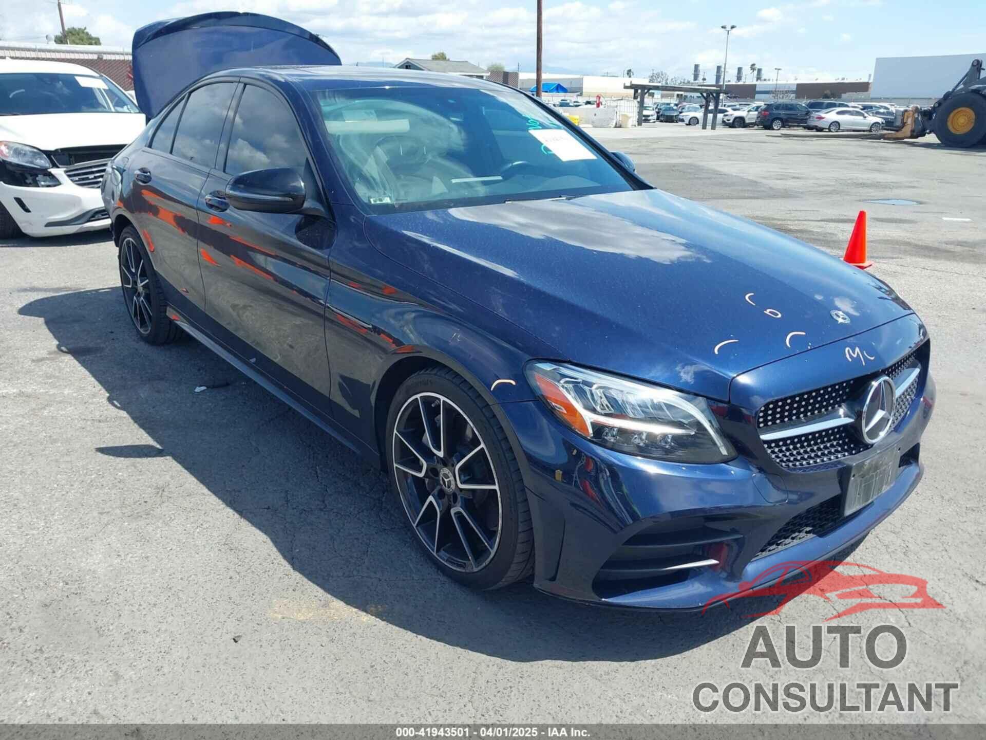 MERCEDES-BENZ C 300 2019 - 55SWF8DB9KU321024