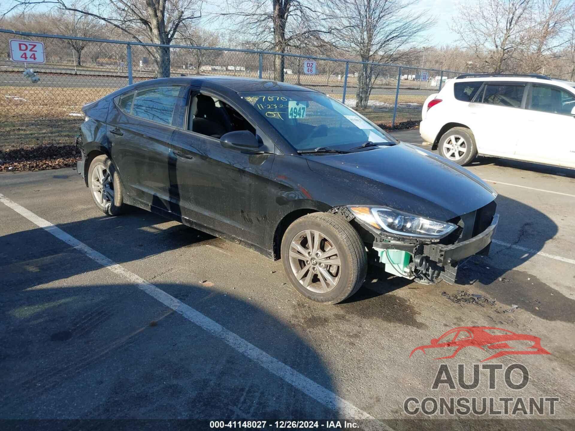 HYUNDAI ELANTRA 2018 - KMHD84LF4JU612791