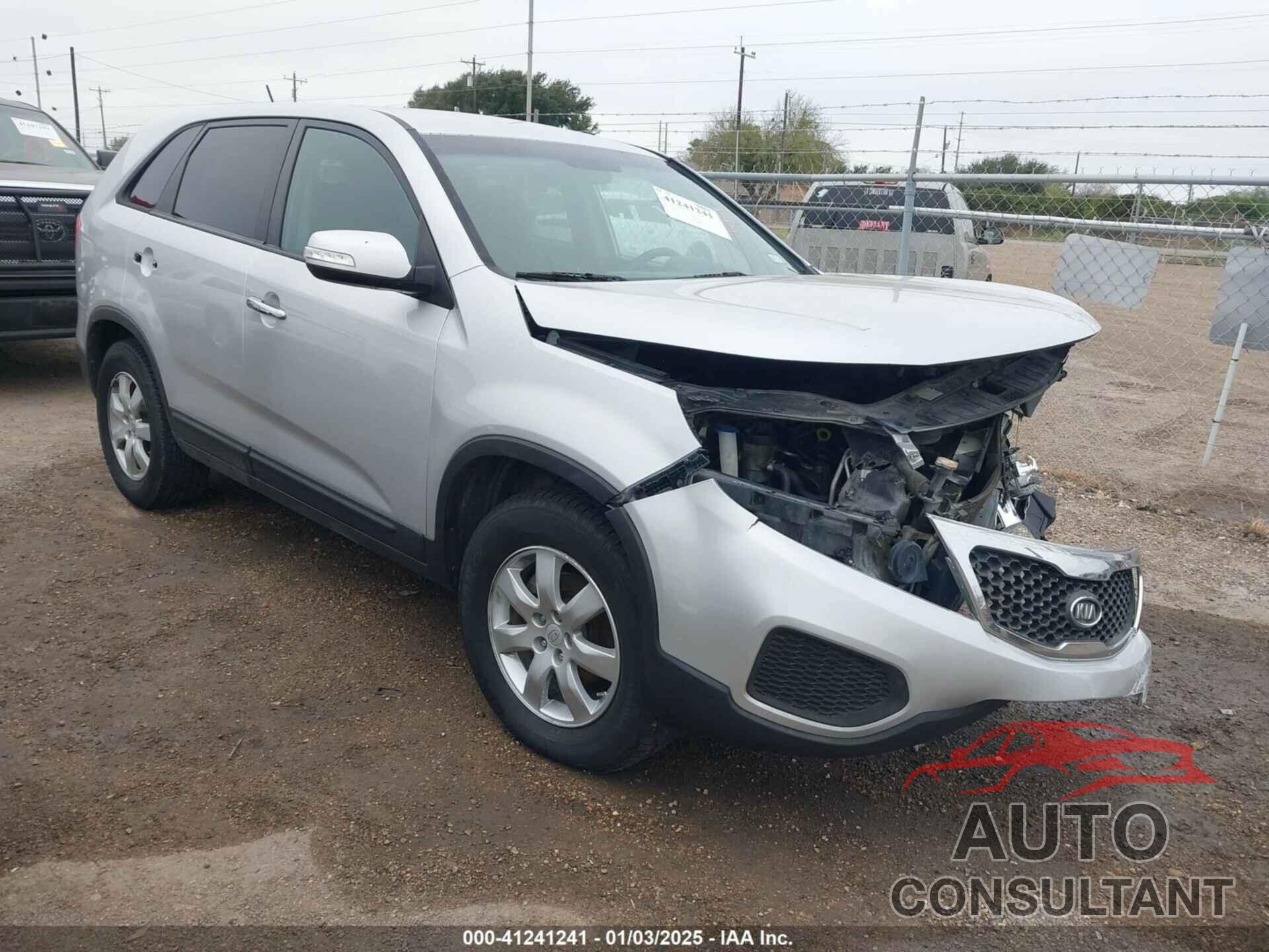 KIA SORENTO 2012 - 5XYKT3A18CG193151