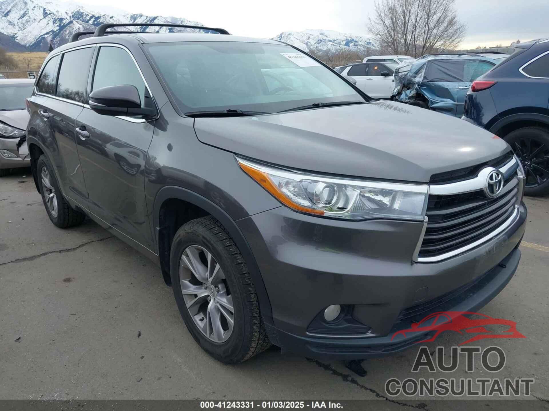 TOYOTA HIGHLANDER 2015 - 5TDBKRFH3FS173943