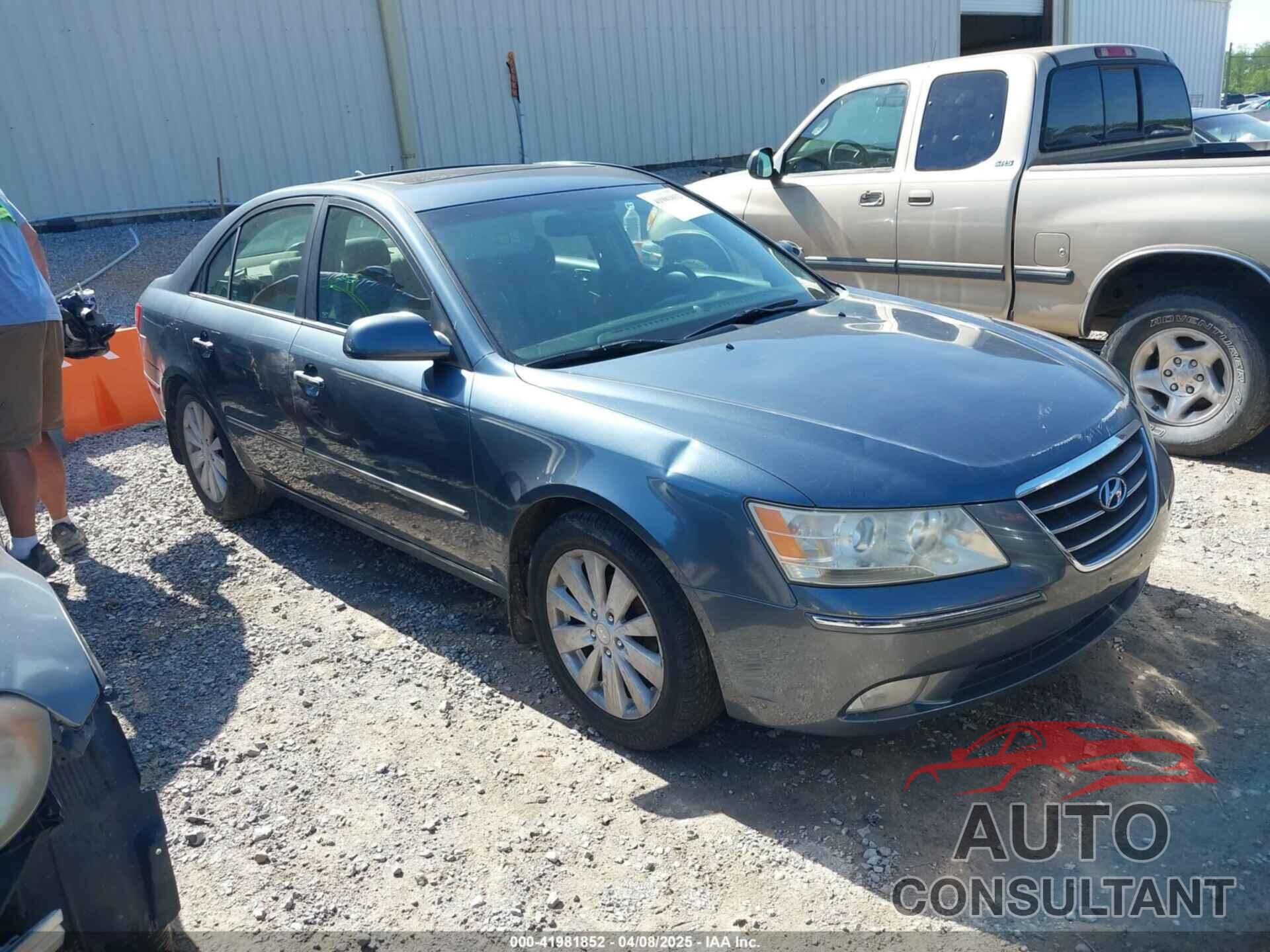 HYUNDAI SONATA 2009 - 5NPEU46C49H496276