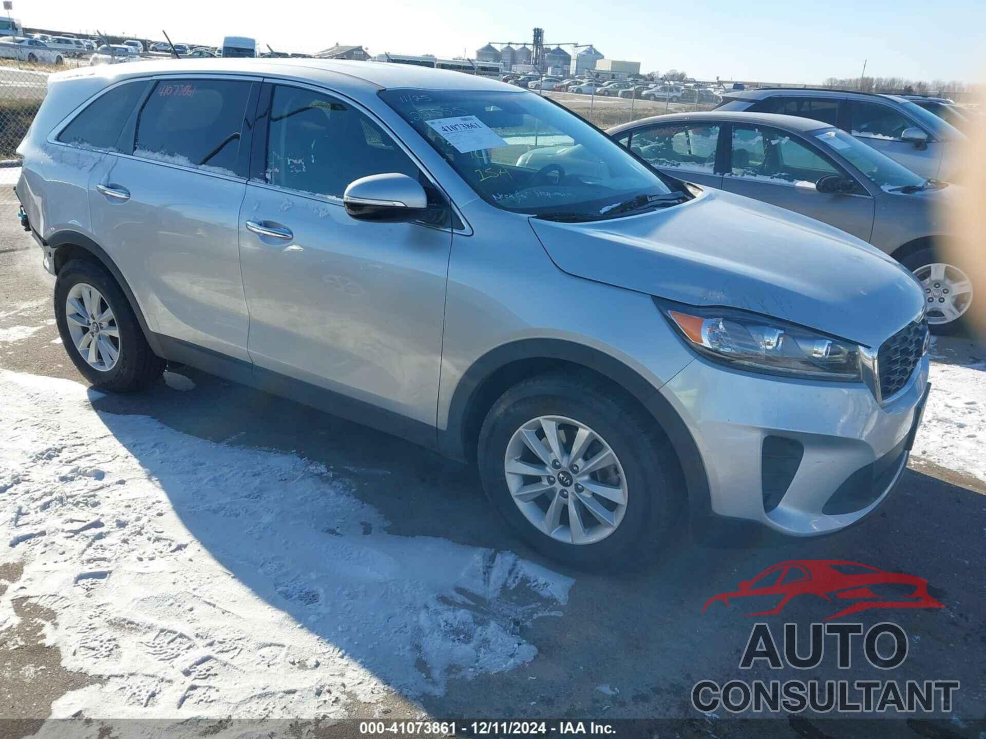 KIA SORENTO 2019 - 5XYPGDA56KG483406