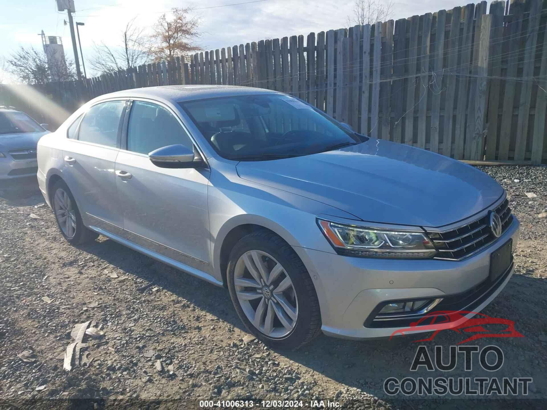 VOLKSWAGEN PASSAT 2017 - 1VWCT7A36HC070583