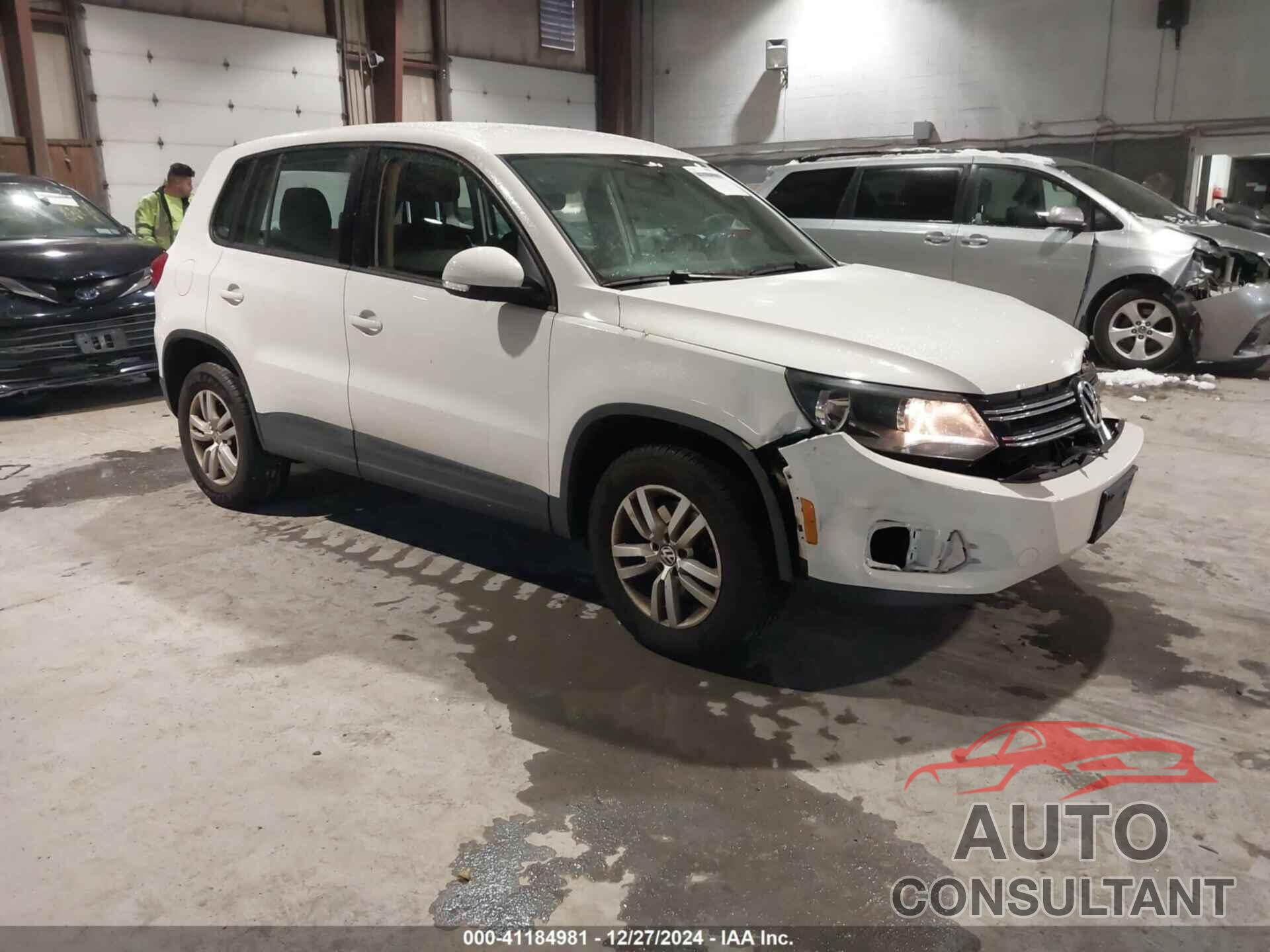 VOLKSWAGEN TIGUAN 2014 - WVGBV3AXXEW505759