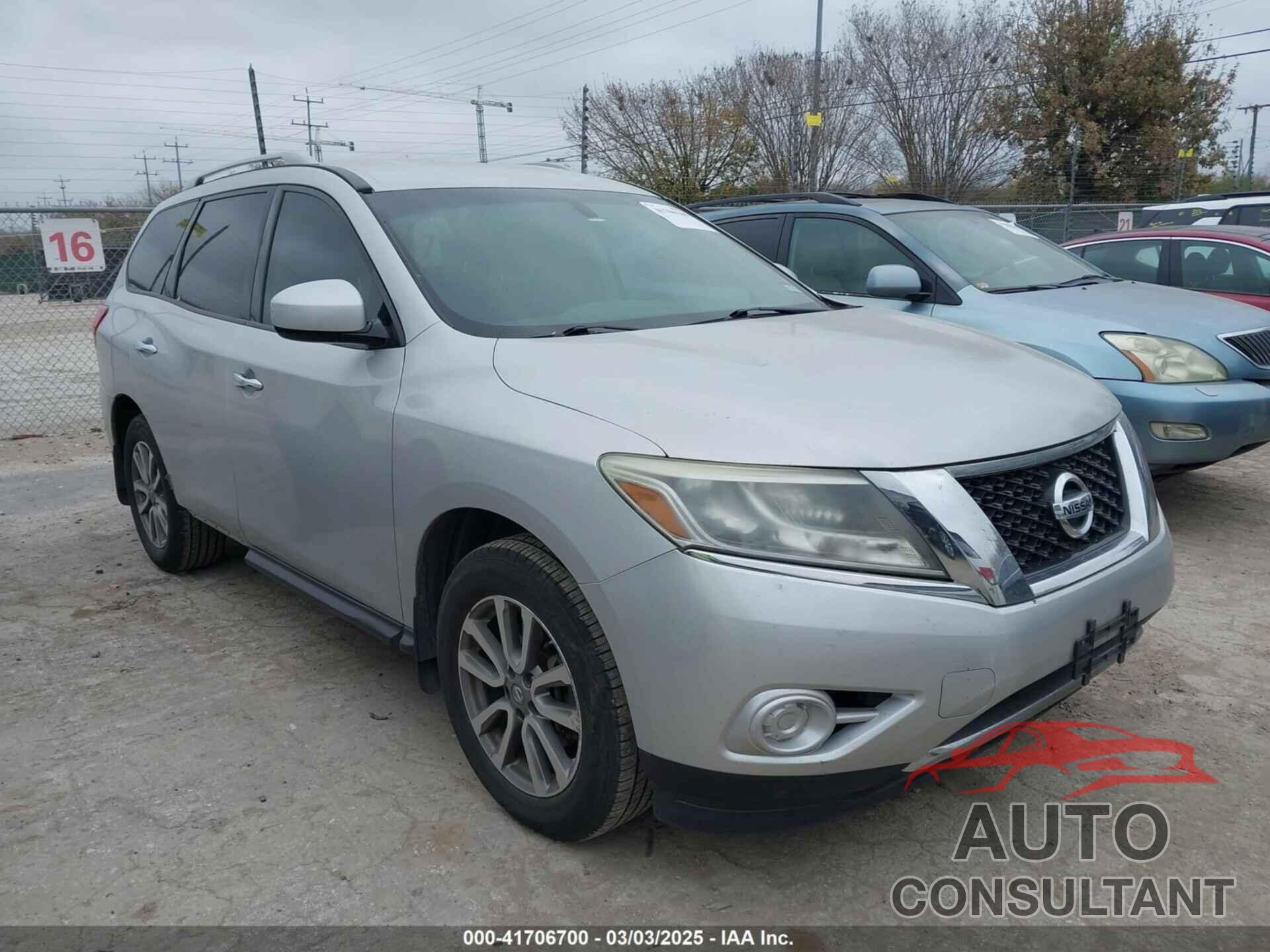 NISSAN PATHFINDER 2015 - 5N1AR2MM8FC701178