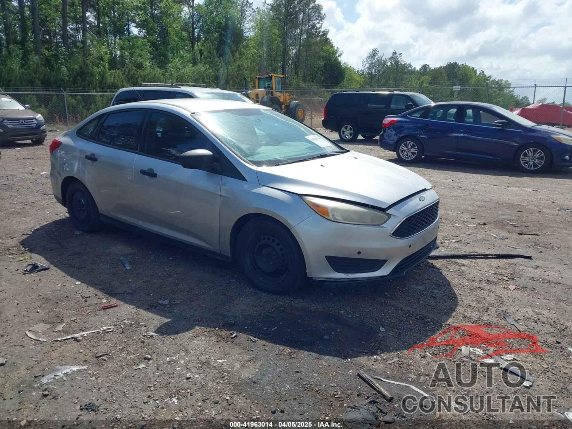 FORD FOCUS 2016 - 1FADP3E25GL302195