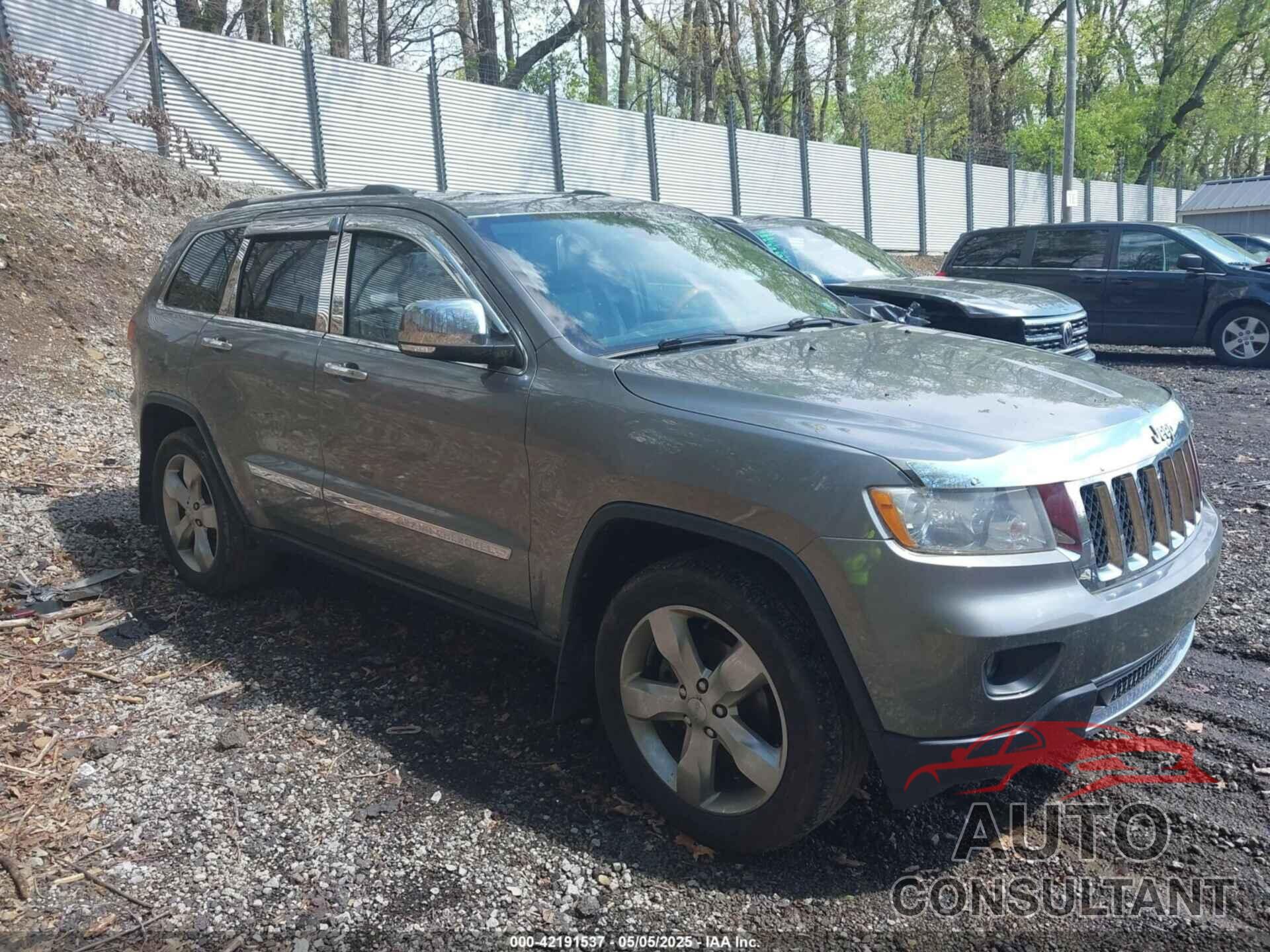 JEEP GRAND CHEROKEE 2013 - 1C4RJFCG1DC523032