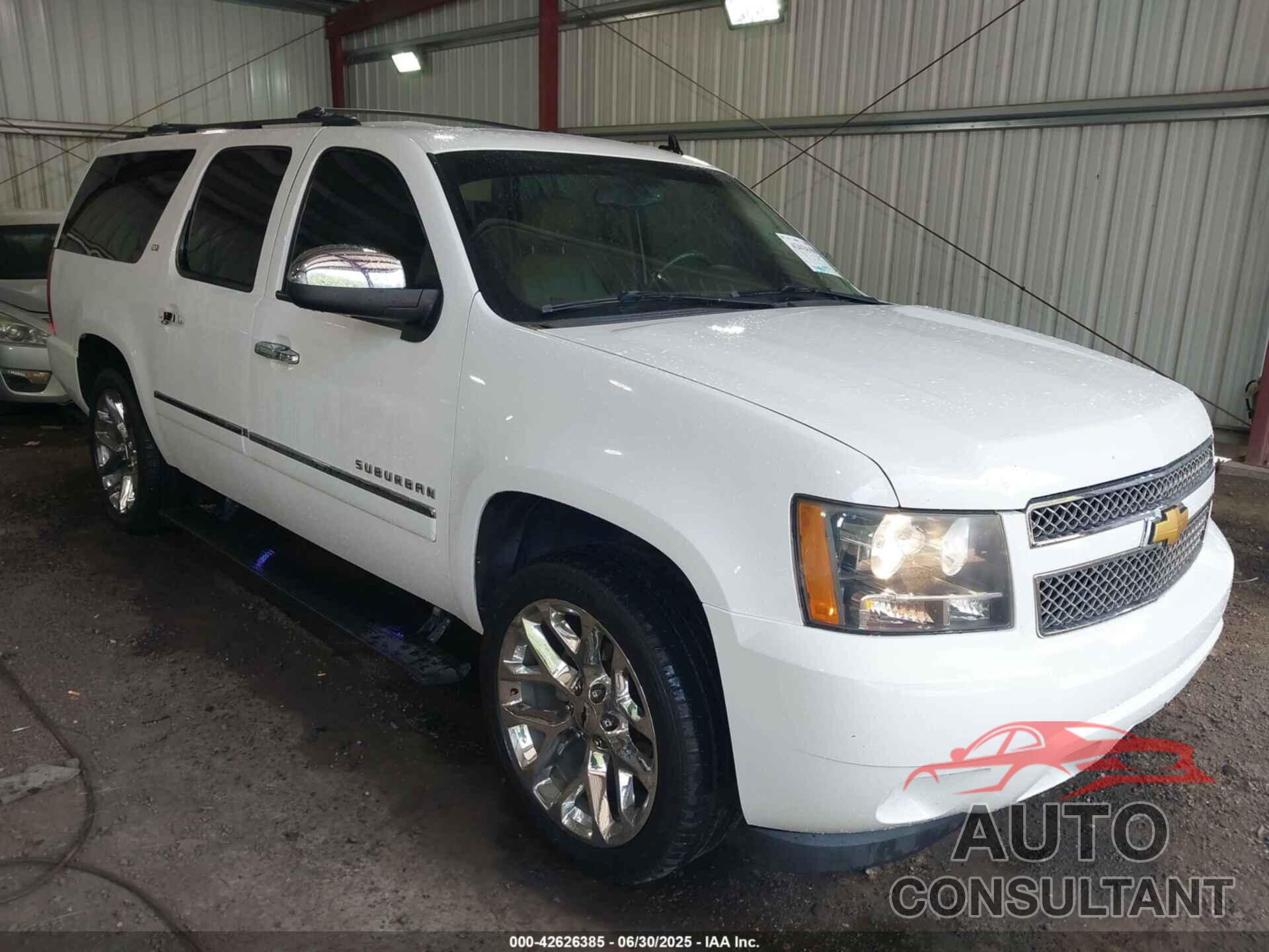 CHEVROLET SUBURBAN 1500 2013 - 1GNSKKE71DR136523